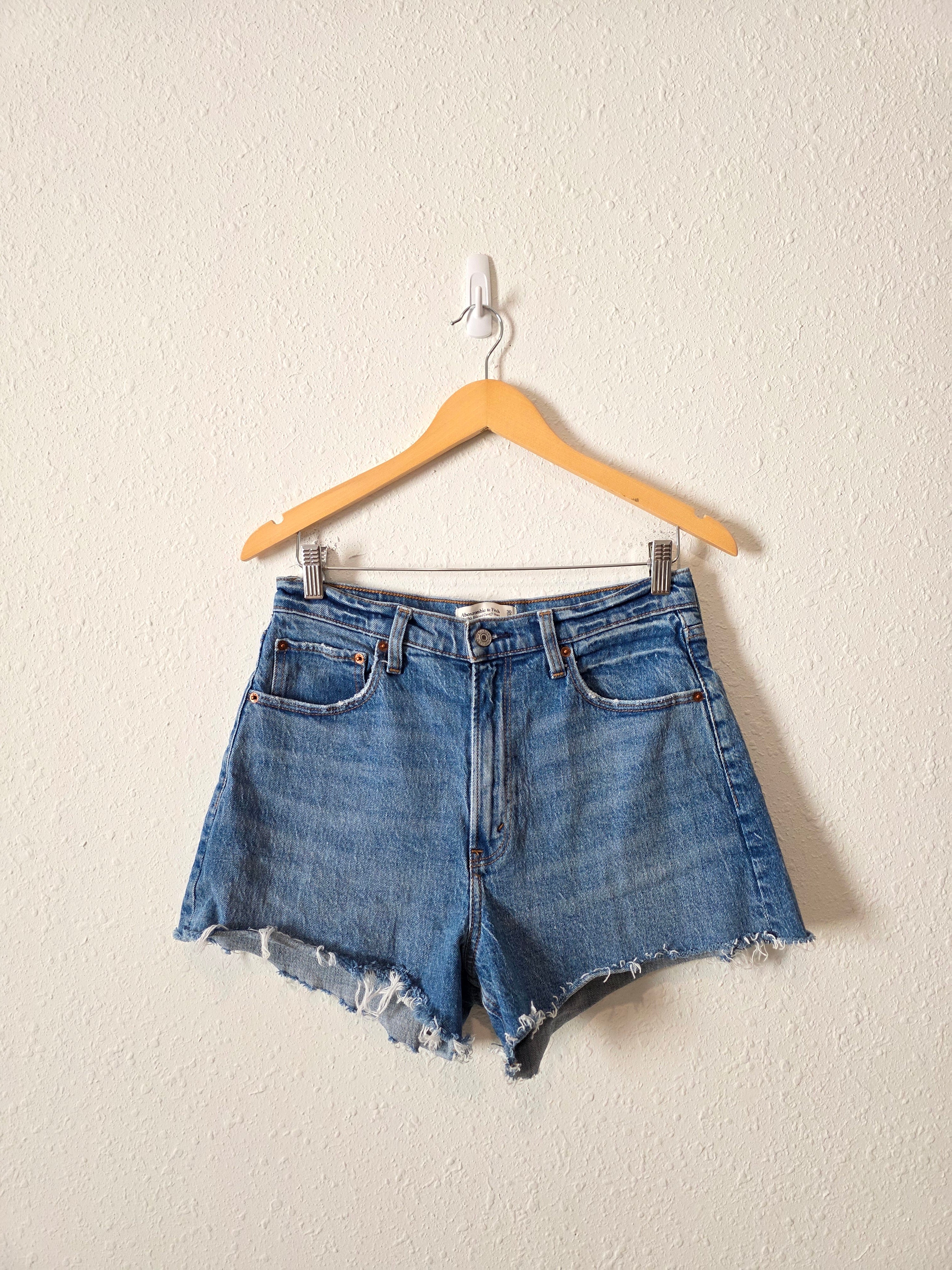 Abercrombie 90s Denim Shorts (30/10)
