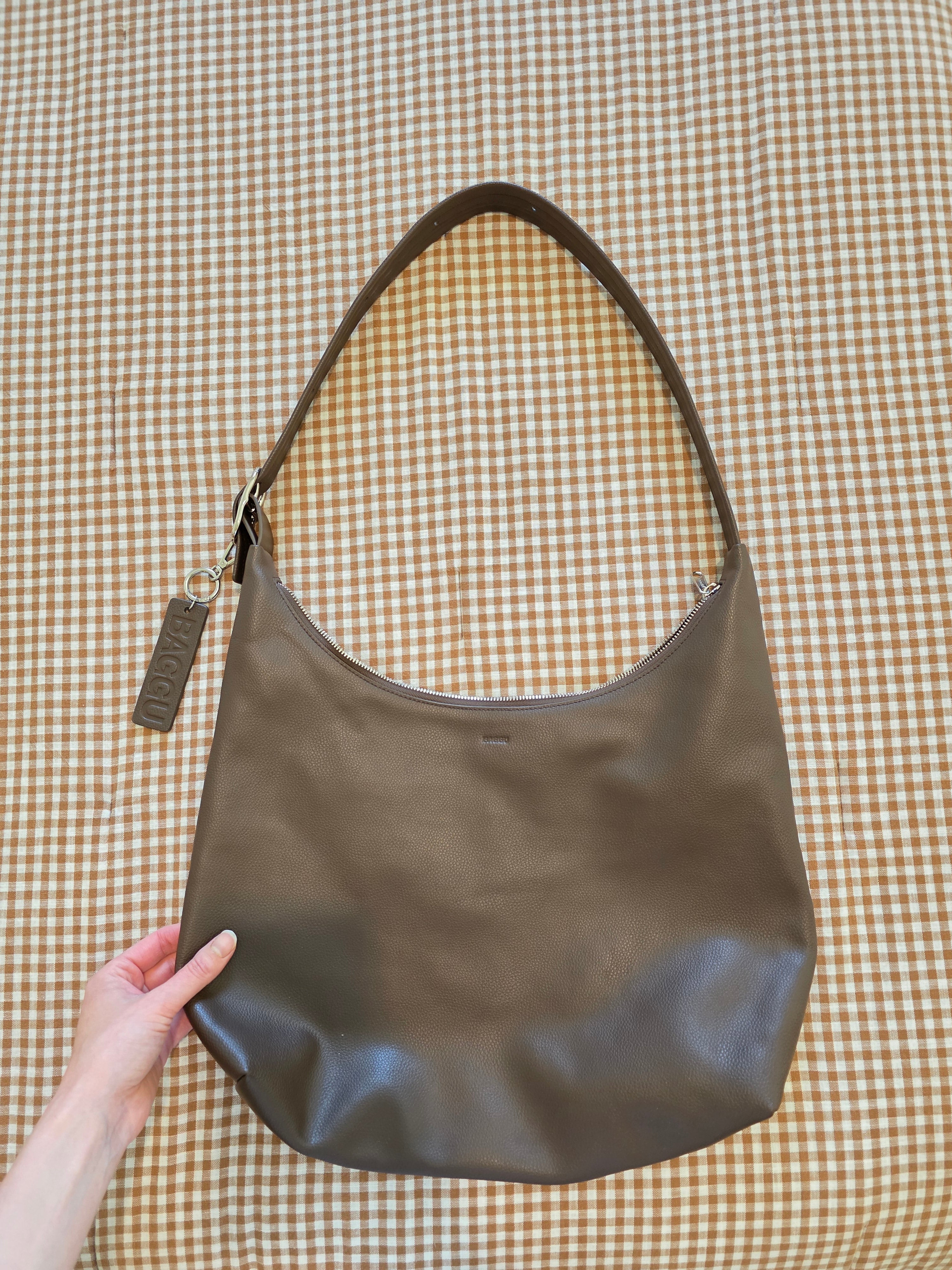 Baggu Recycled Leather Shoulder Bag