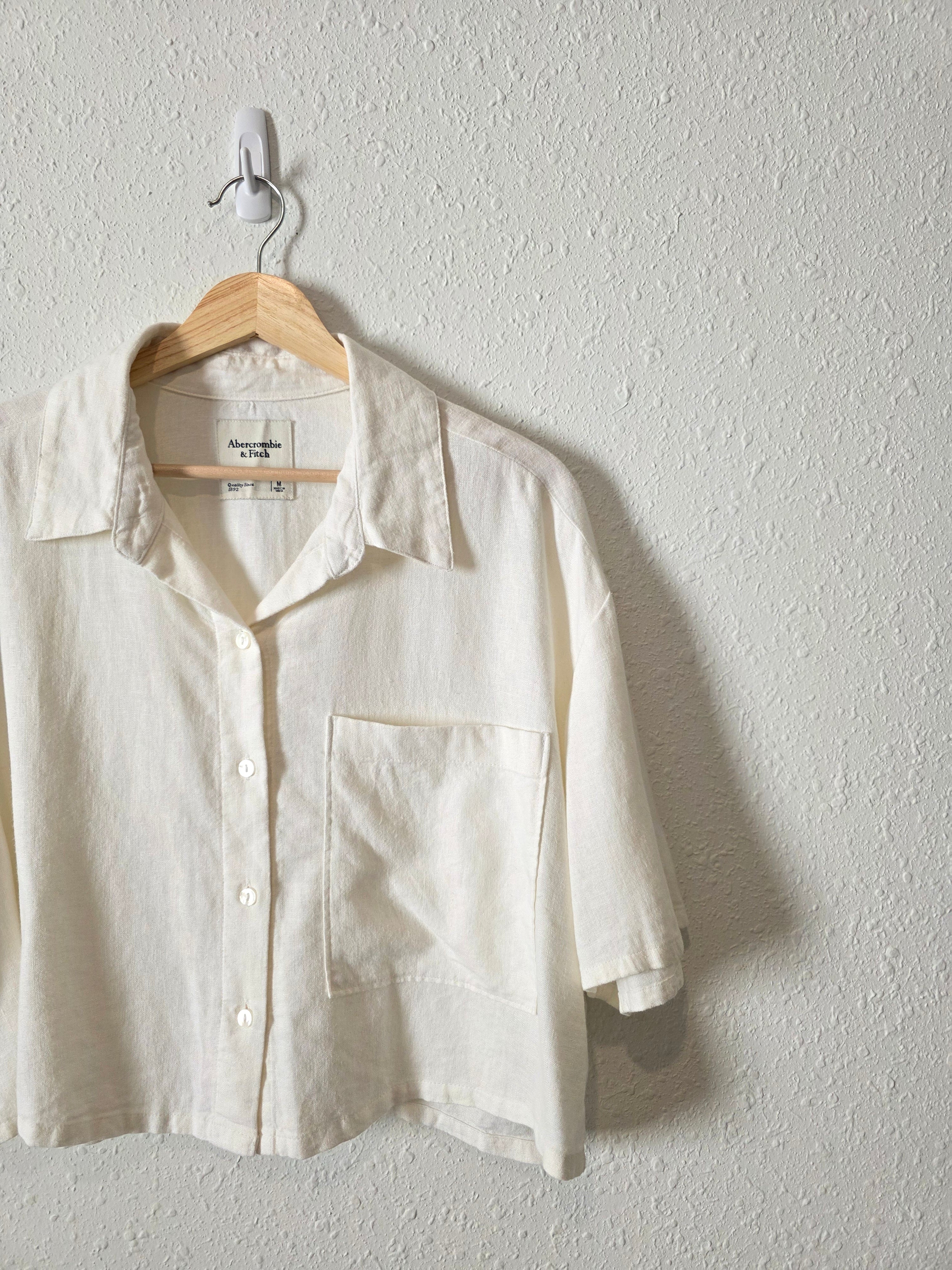 Abercrombie Cropped Boxy Shirt (M)