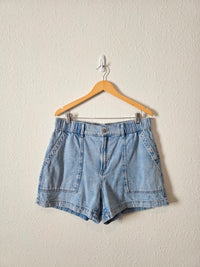 Gap Light Wash Denim Shorts (L)