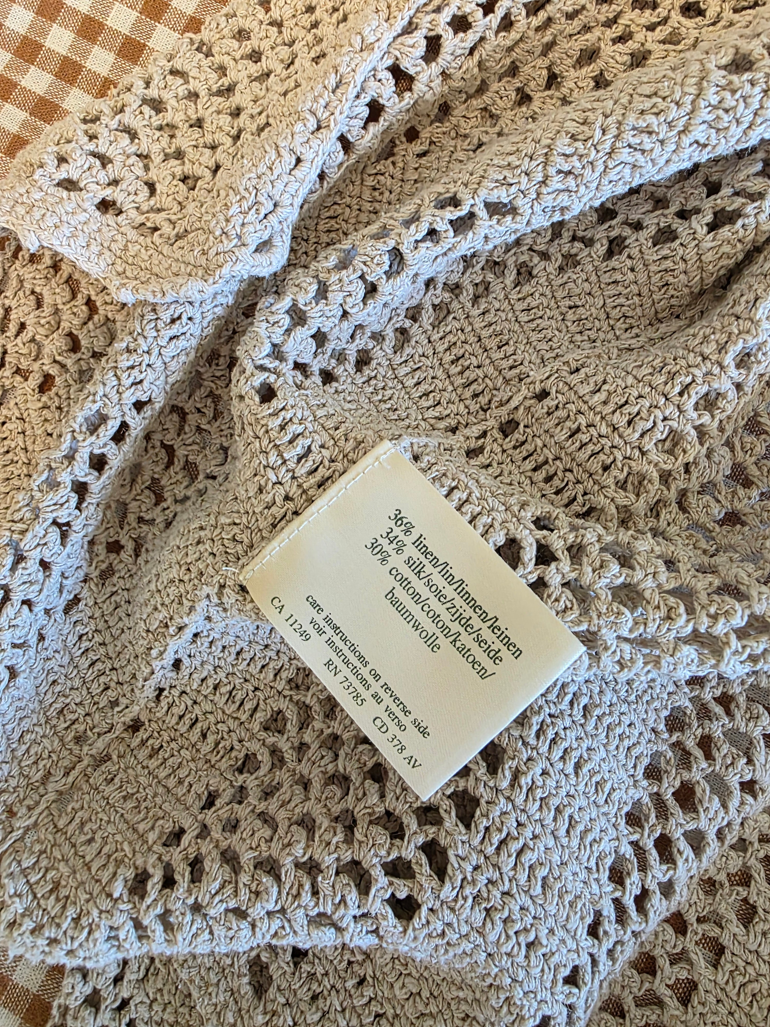 Vintage Crochet Knit Sweater (M)