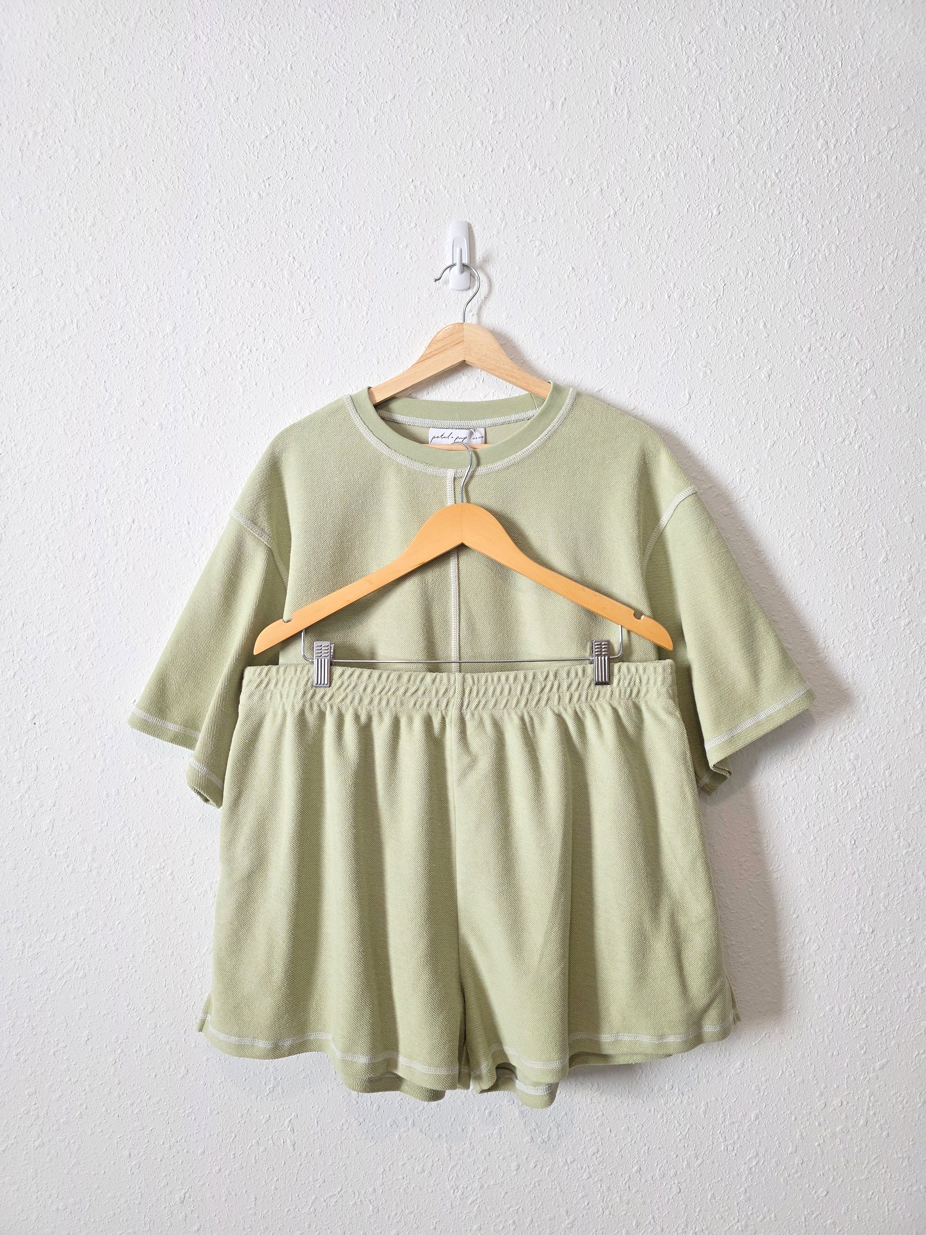 NEW Petal & Pup Matcha Knit Short Set (XL)