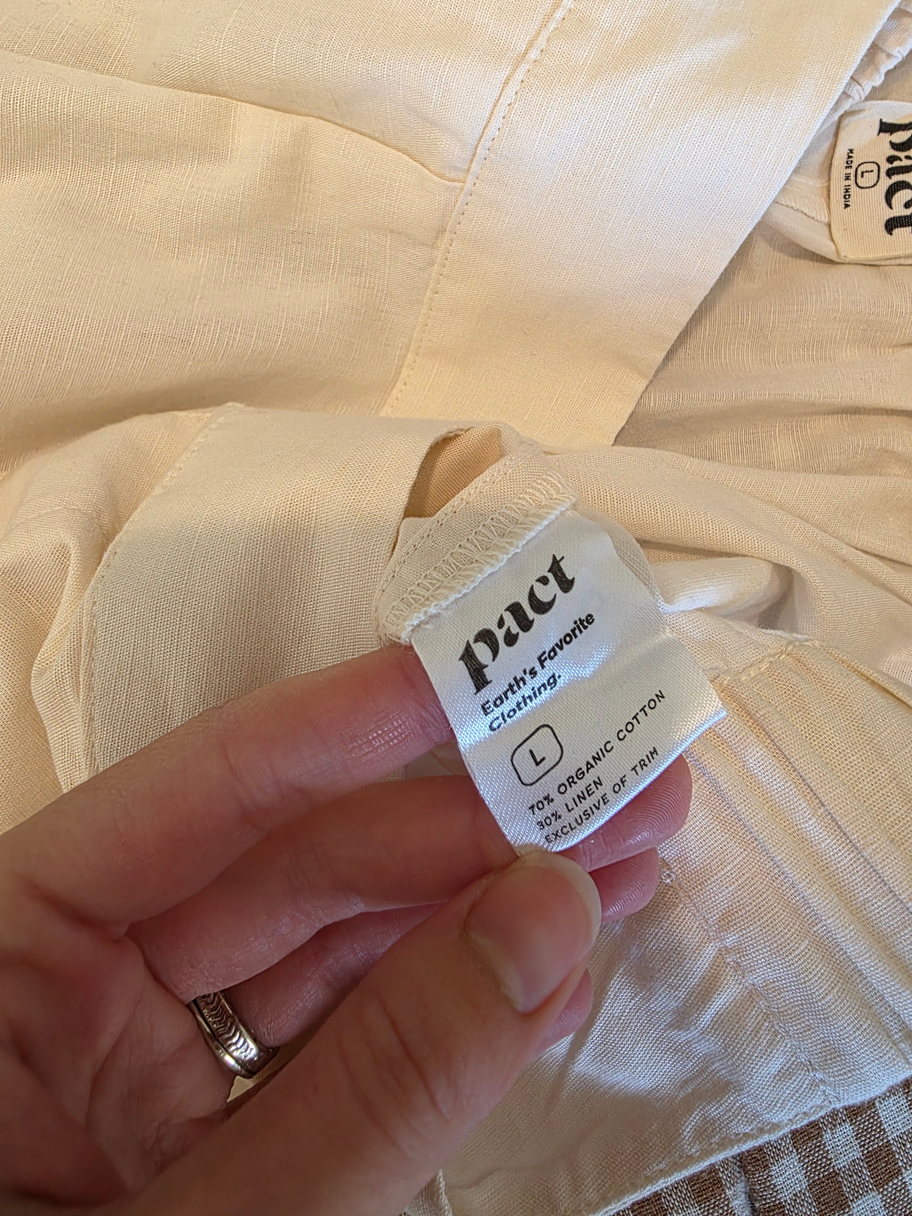 Pact Cotton Linen Relaxed Shorts (L)