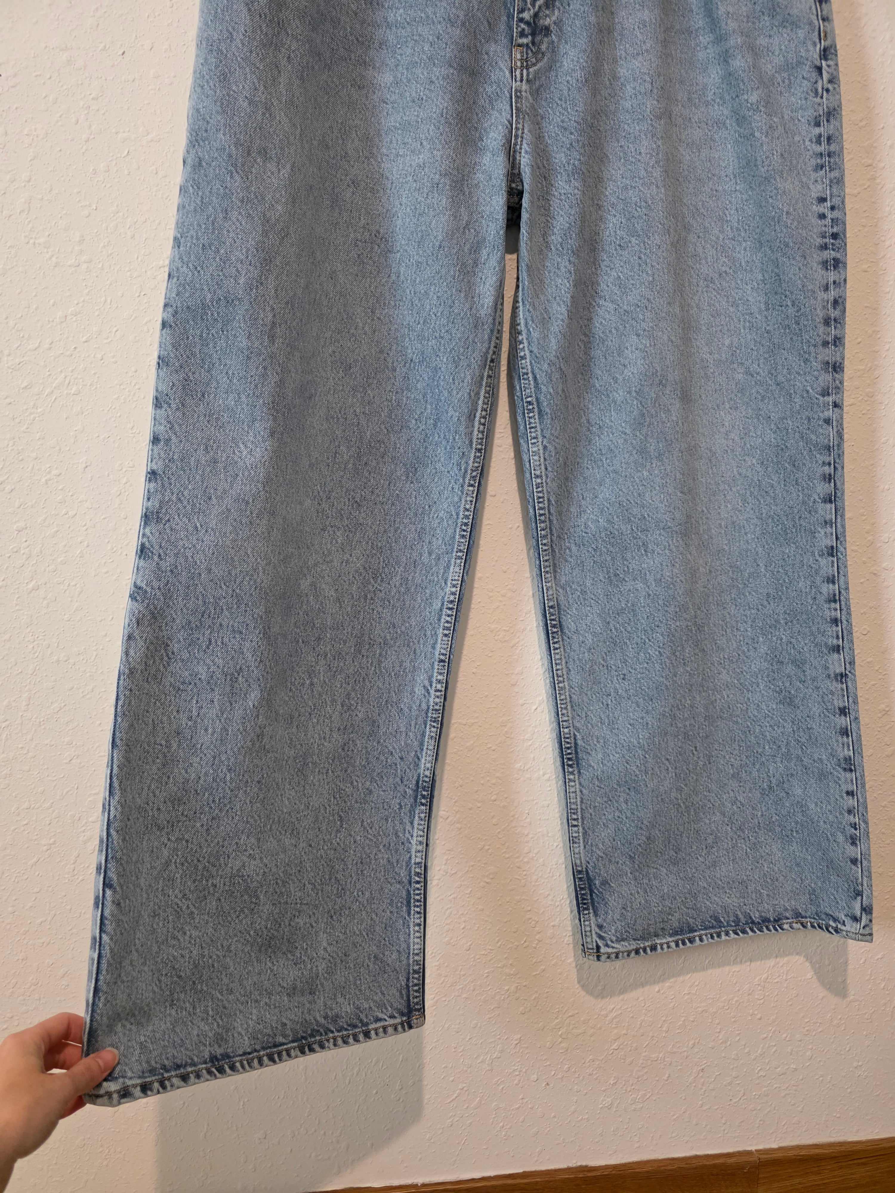 NEW Aligne Loose Wide Jeans (38W)