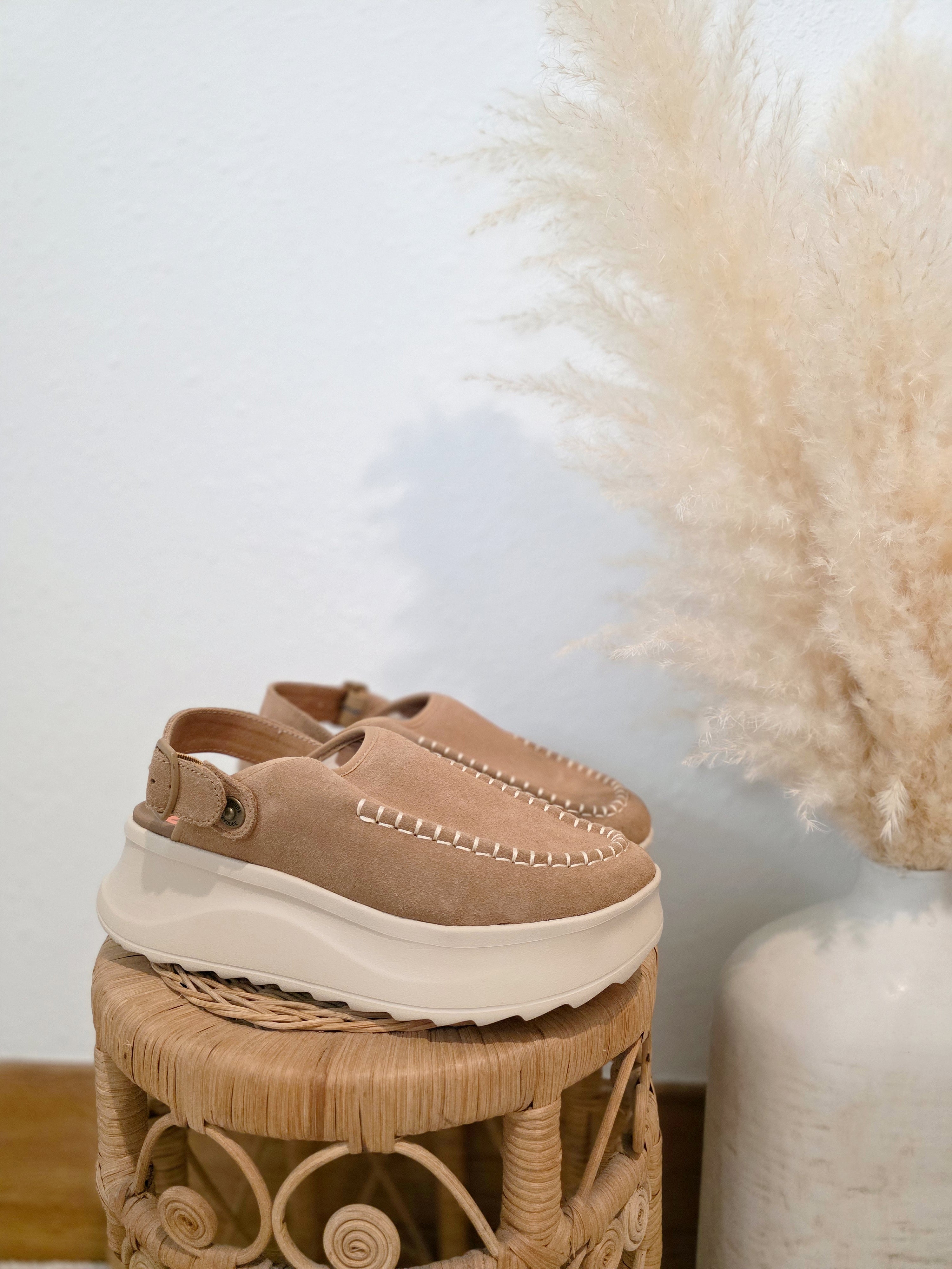 Hey Dude Tan Platform Clogs (10)