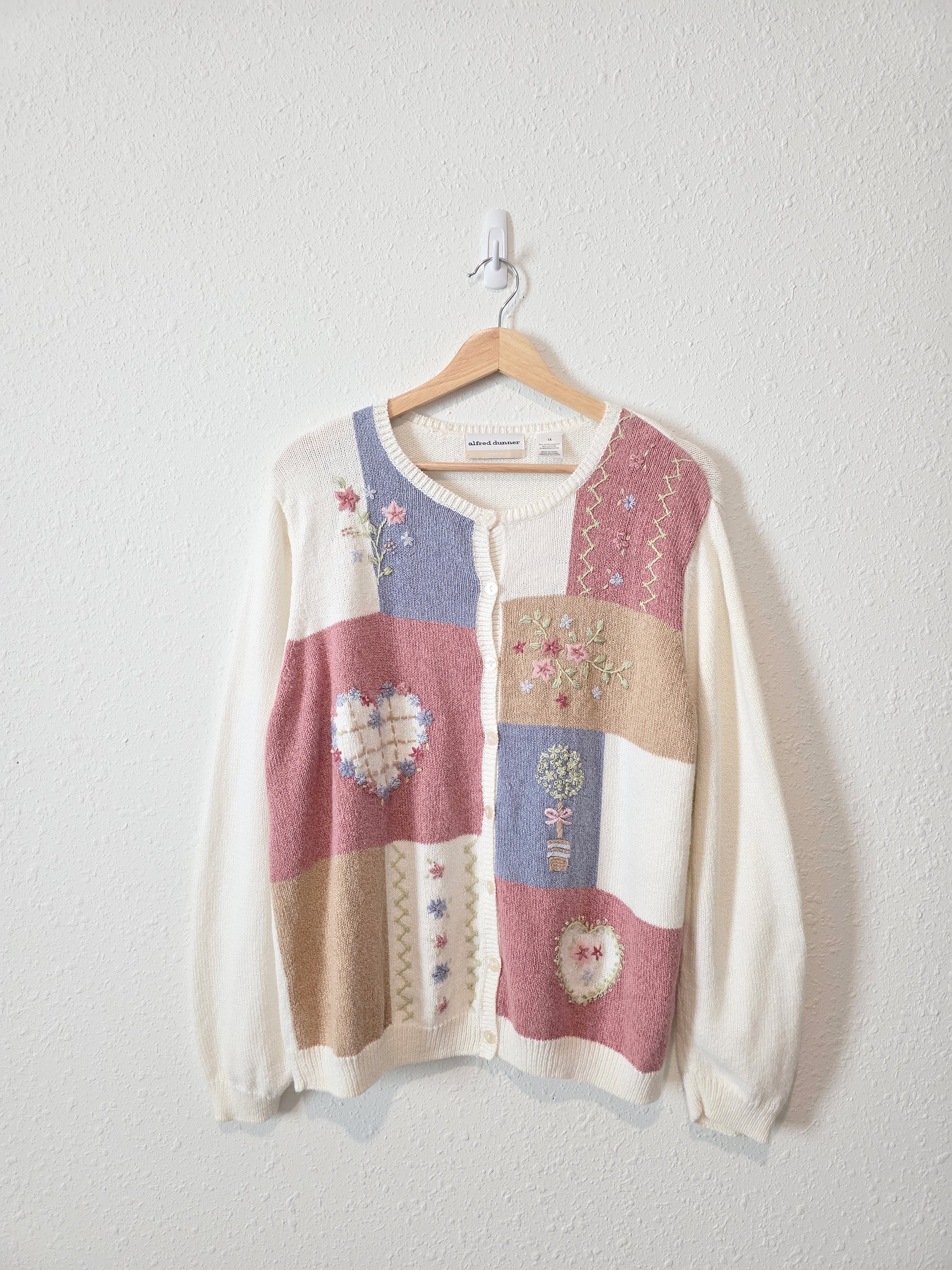 Vintage Embroidered Cardigan Sweater (1X)