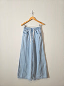 Light Wash Wide Leg Easy Jeans (XS)