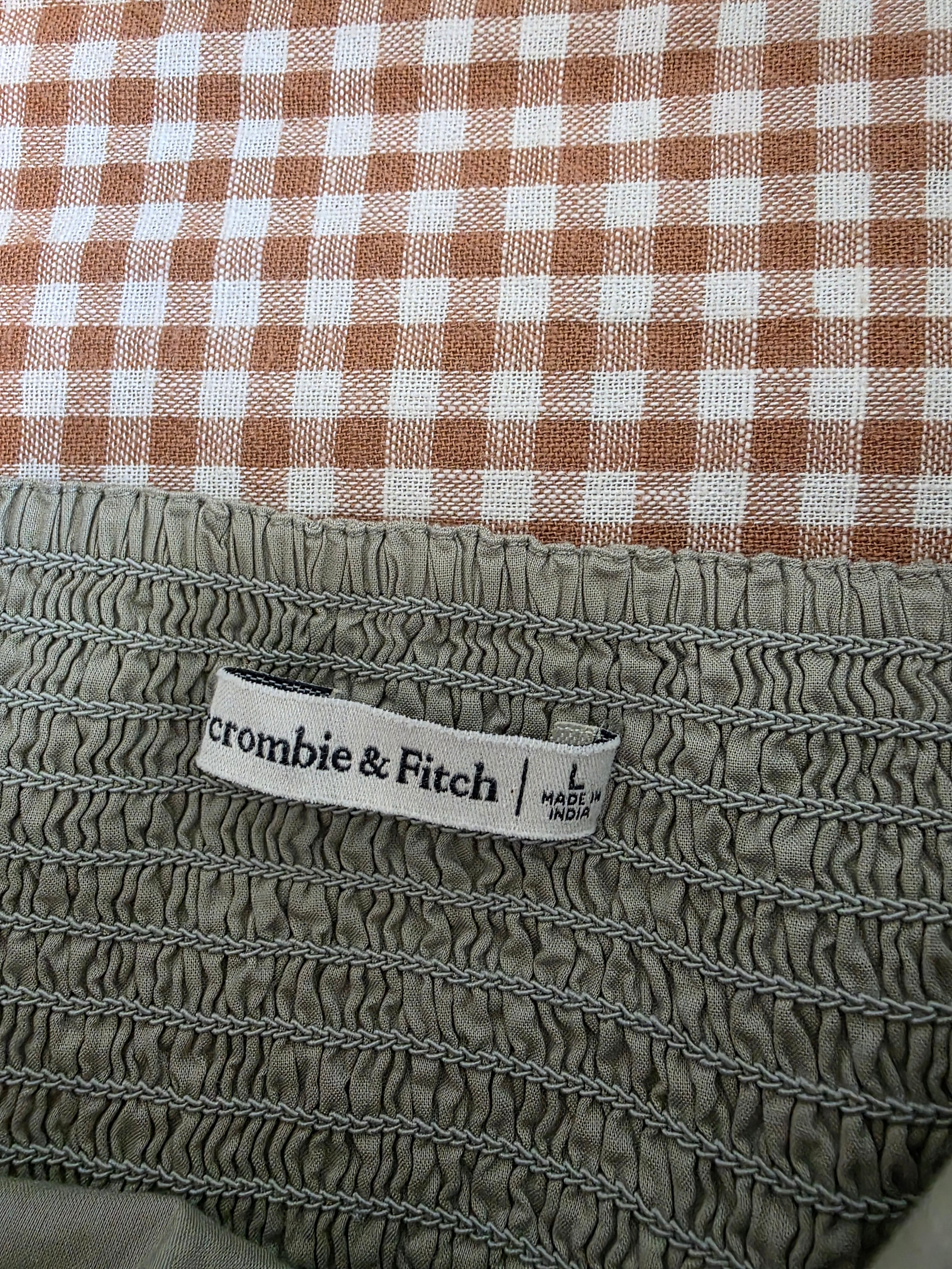 Abercrombie Sage Ruched Top (L)