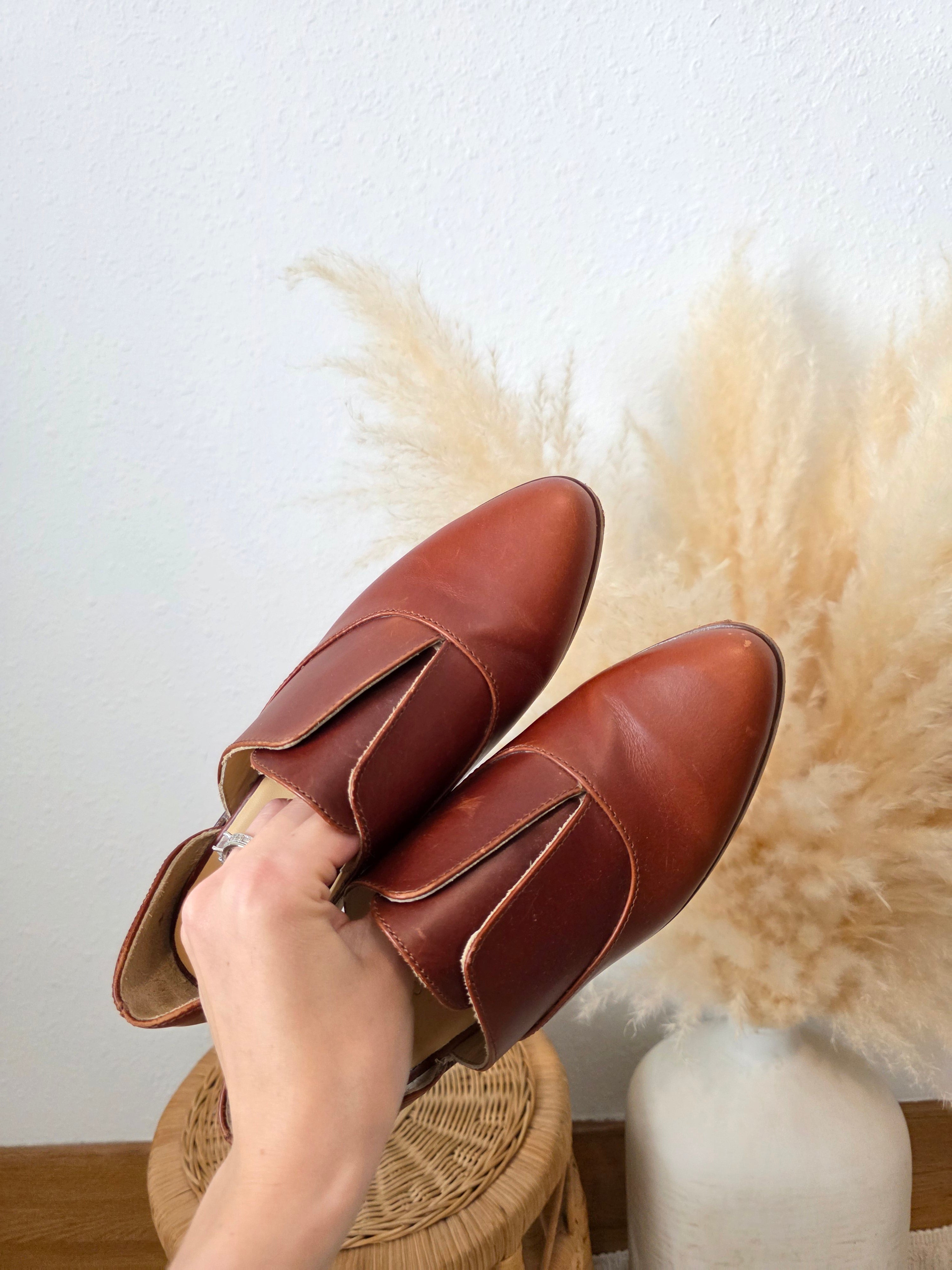 Nisolo Leather Oxford Flats (6.5)