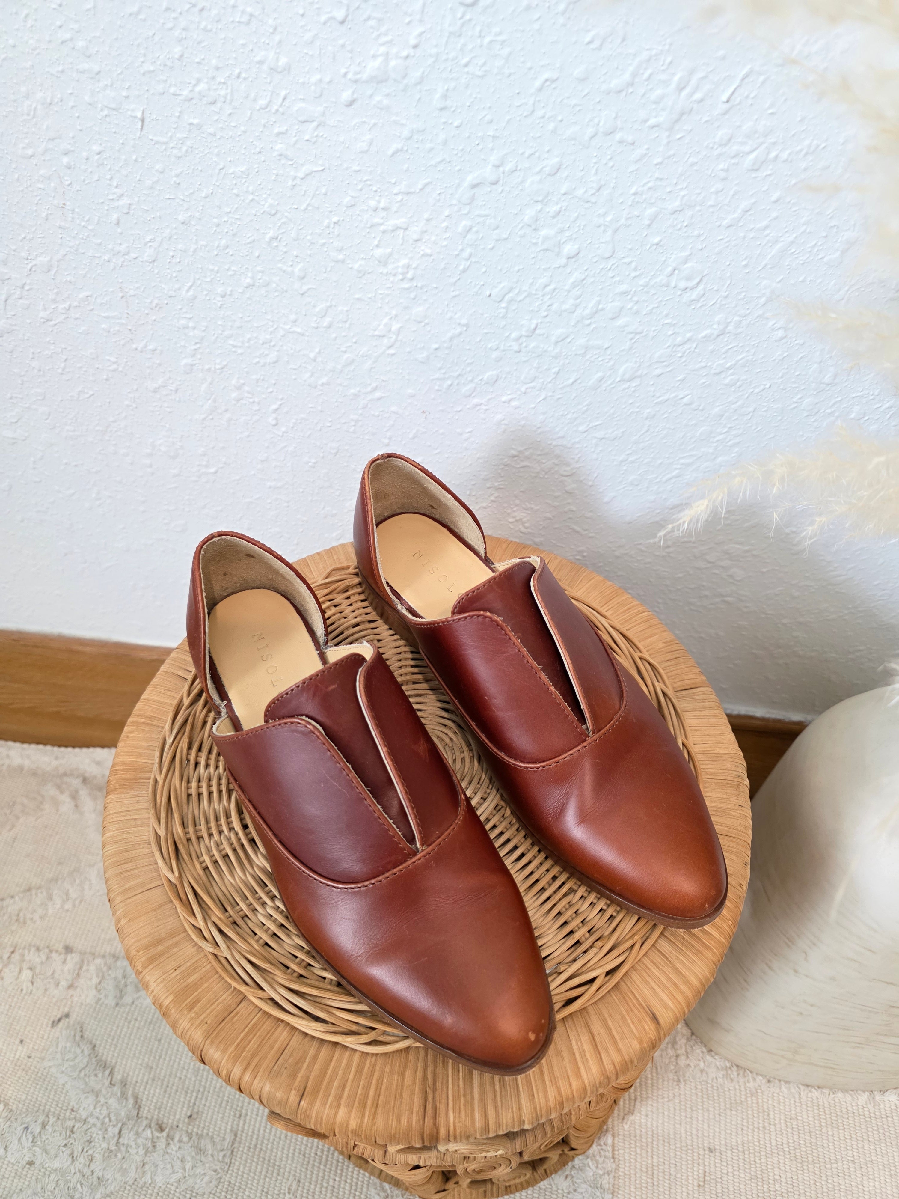 Nisolo Leather Oxford Flats (6.5)