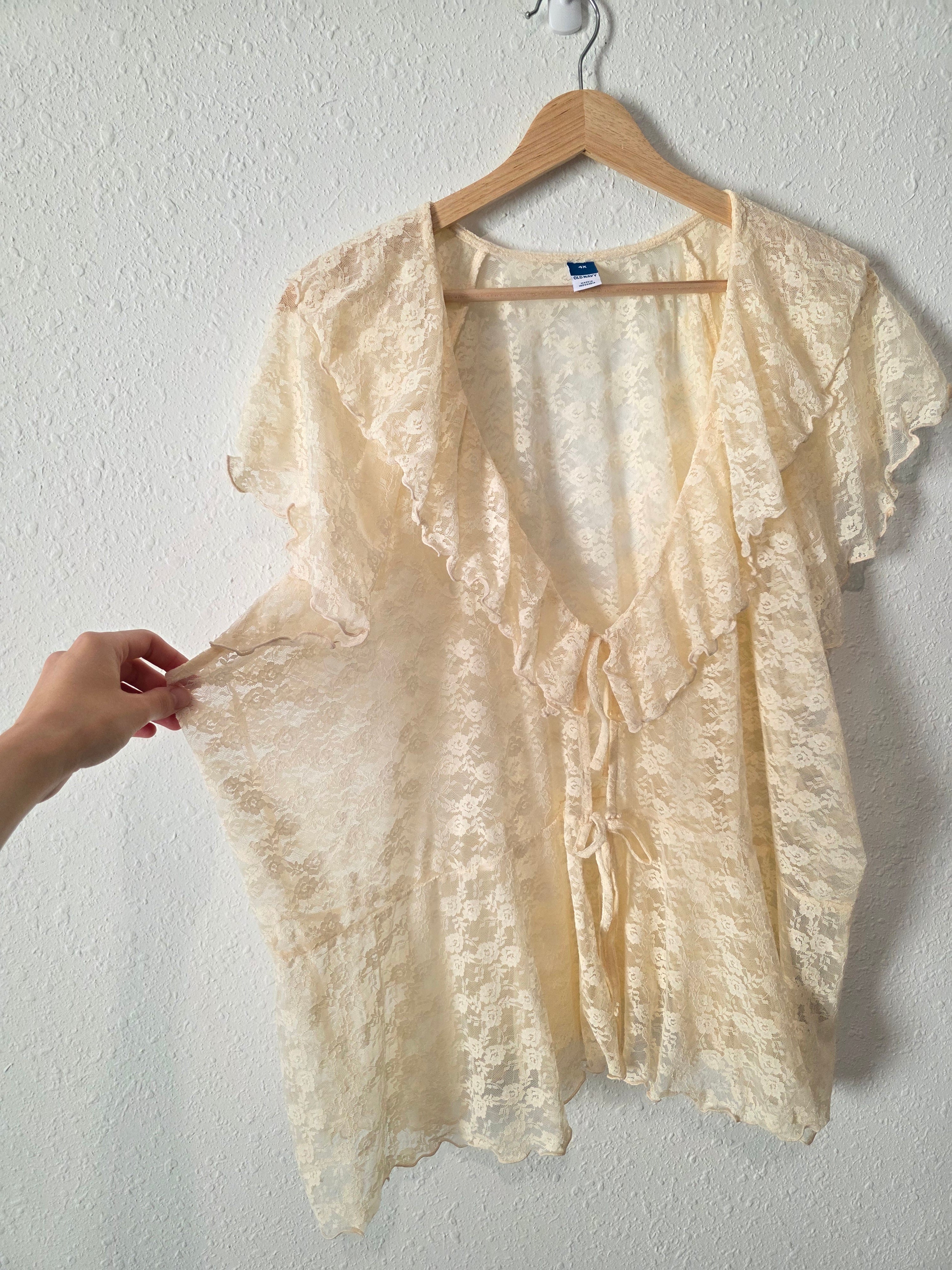 NEW Floral Lace Tie Front Top (4X)