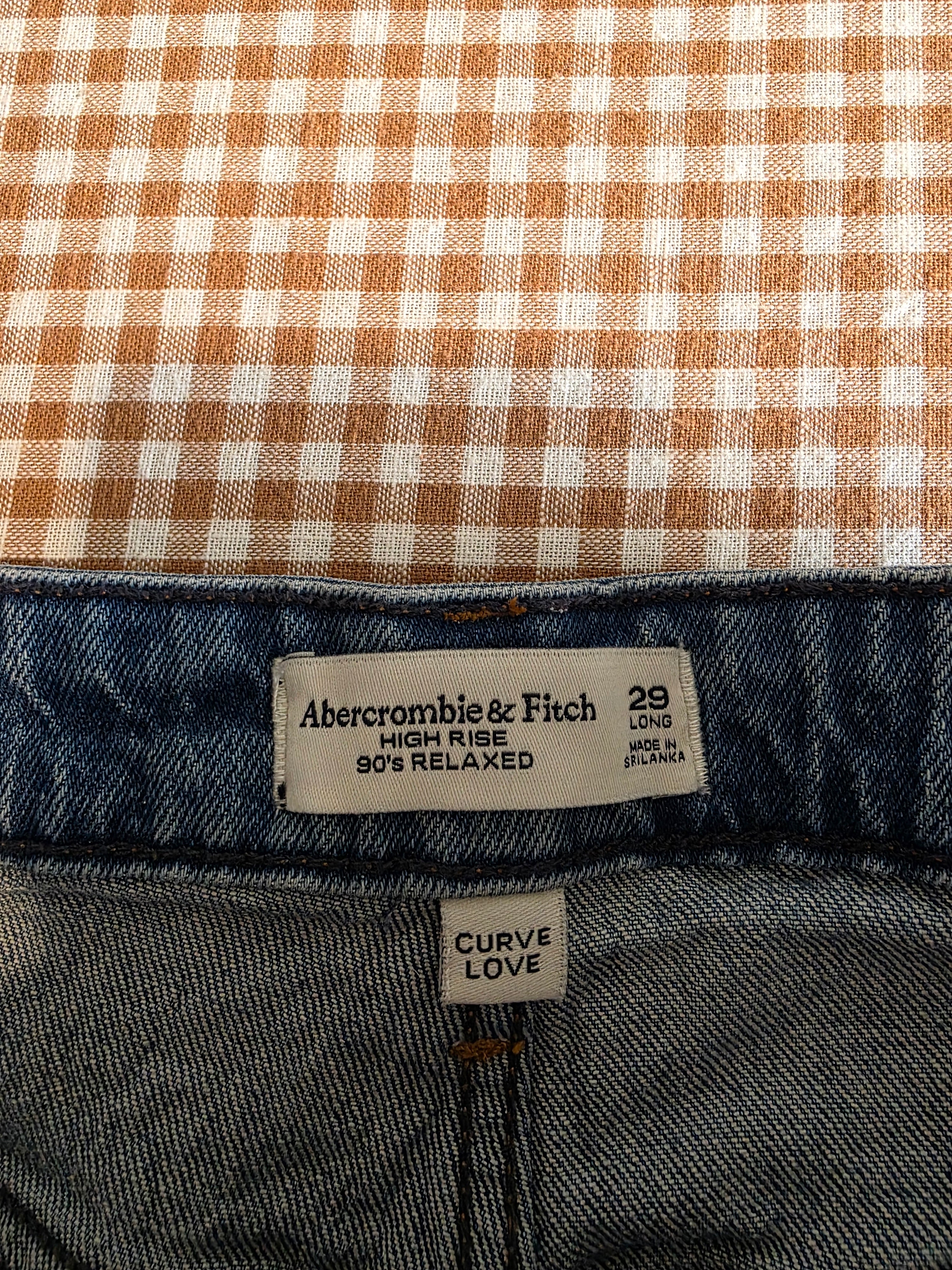 Abercrombie 90s Relaxed Jeans (29 long)