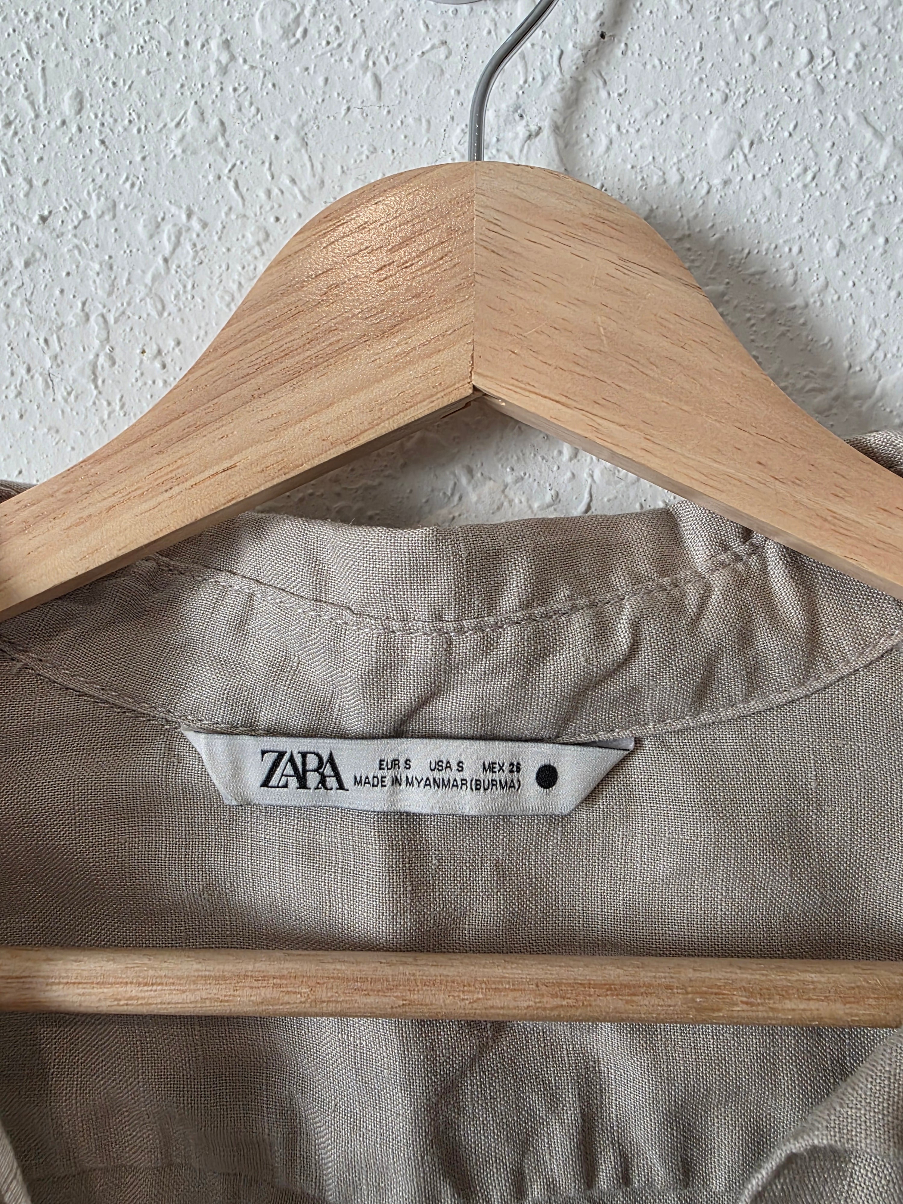 Zara Linen Oversized Button Up (S)