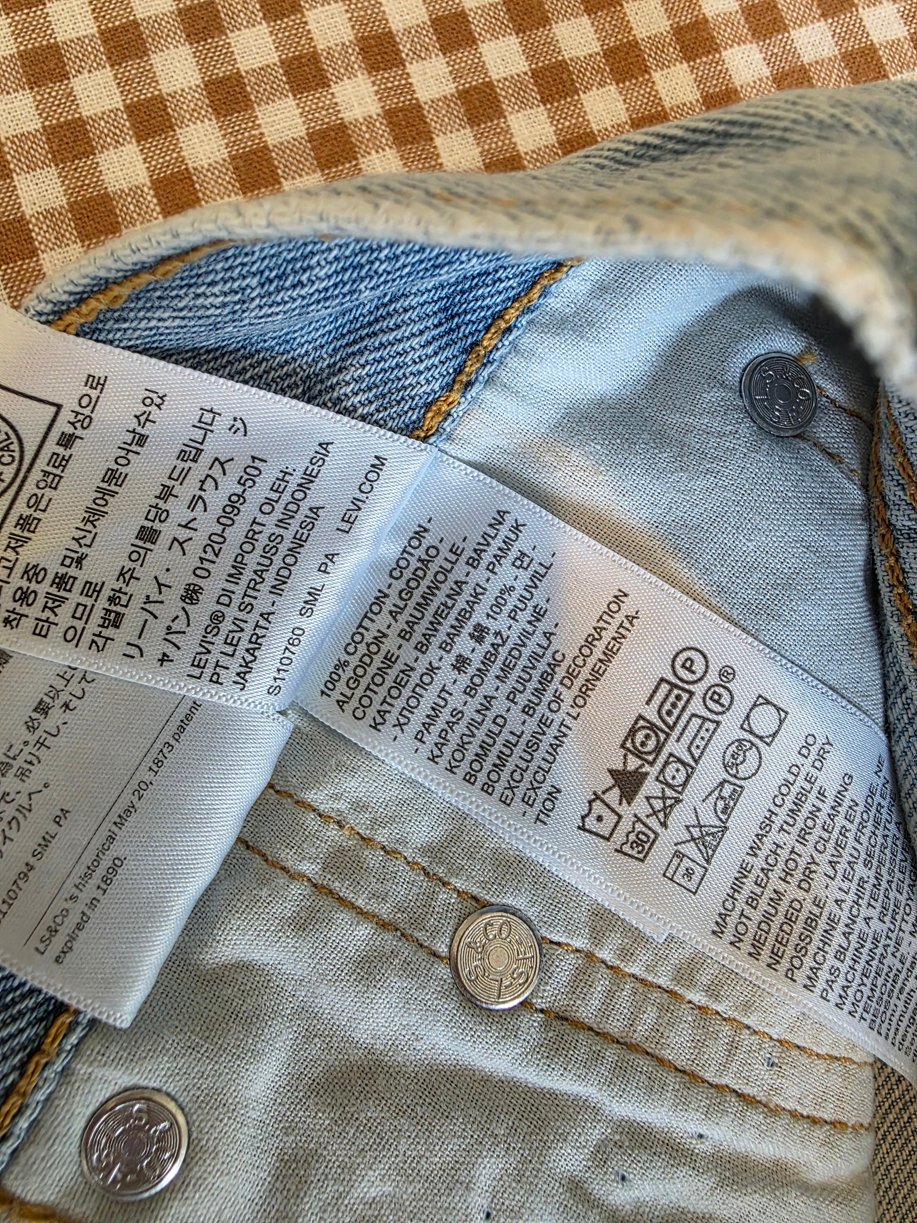 Levi's Denim Mini Skirt (29)