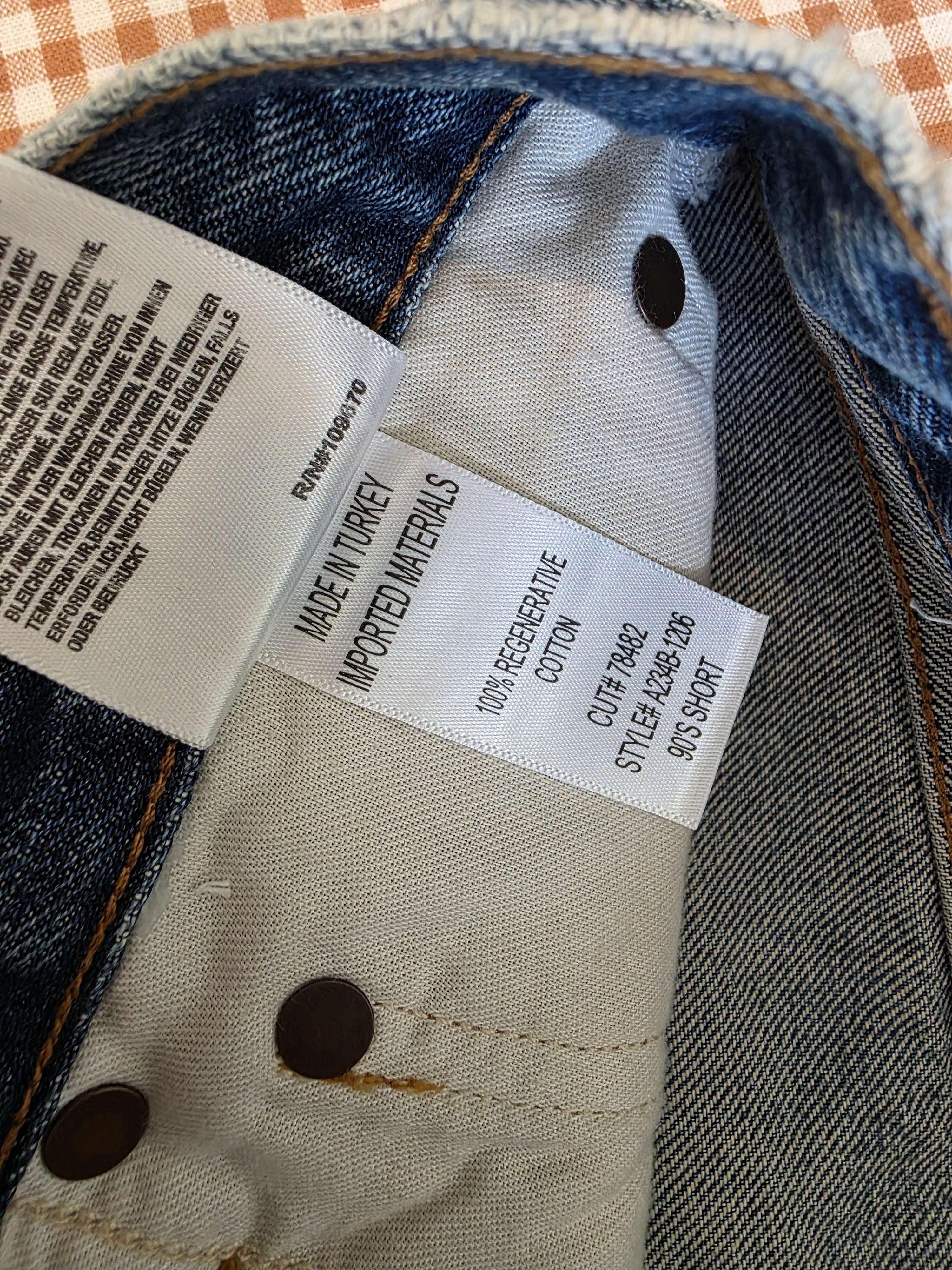 Agolde Relaxed 90s Denim Short (27)