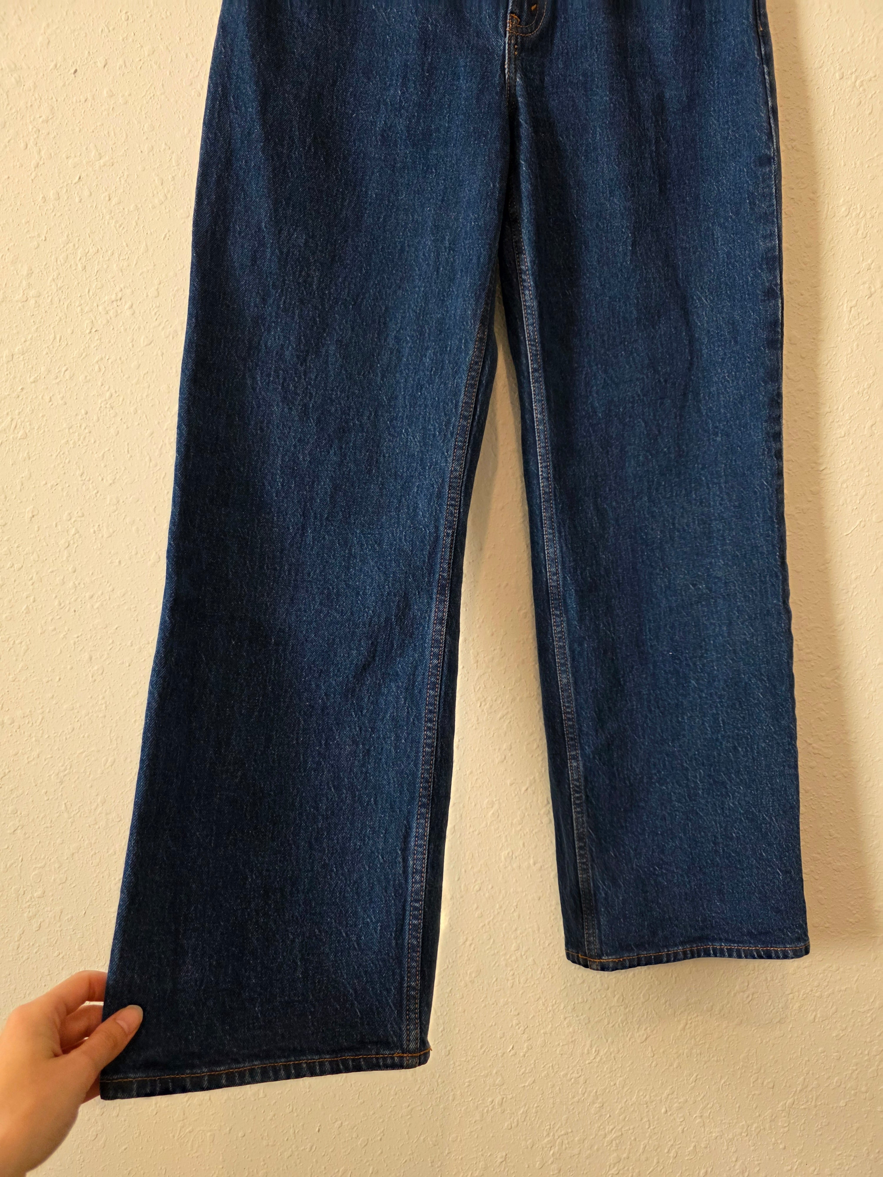 Abercrombie 90s Relaxed Jeans (27 short)