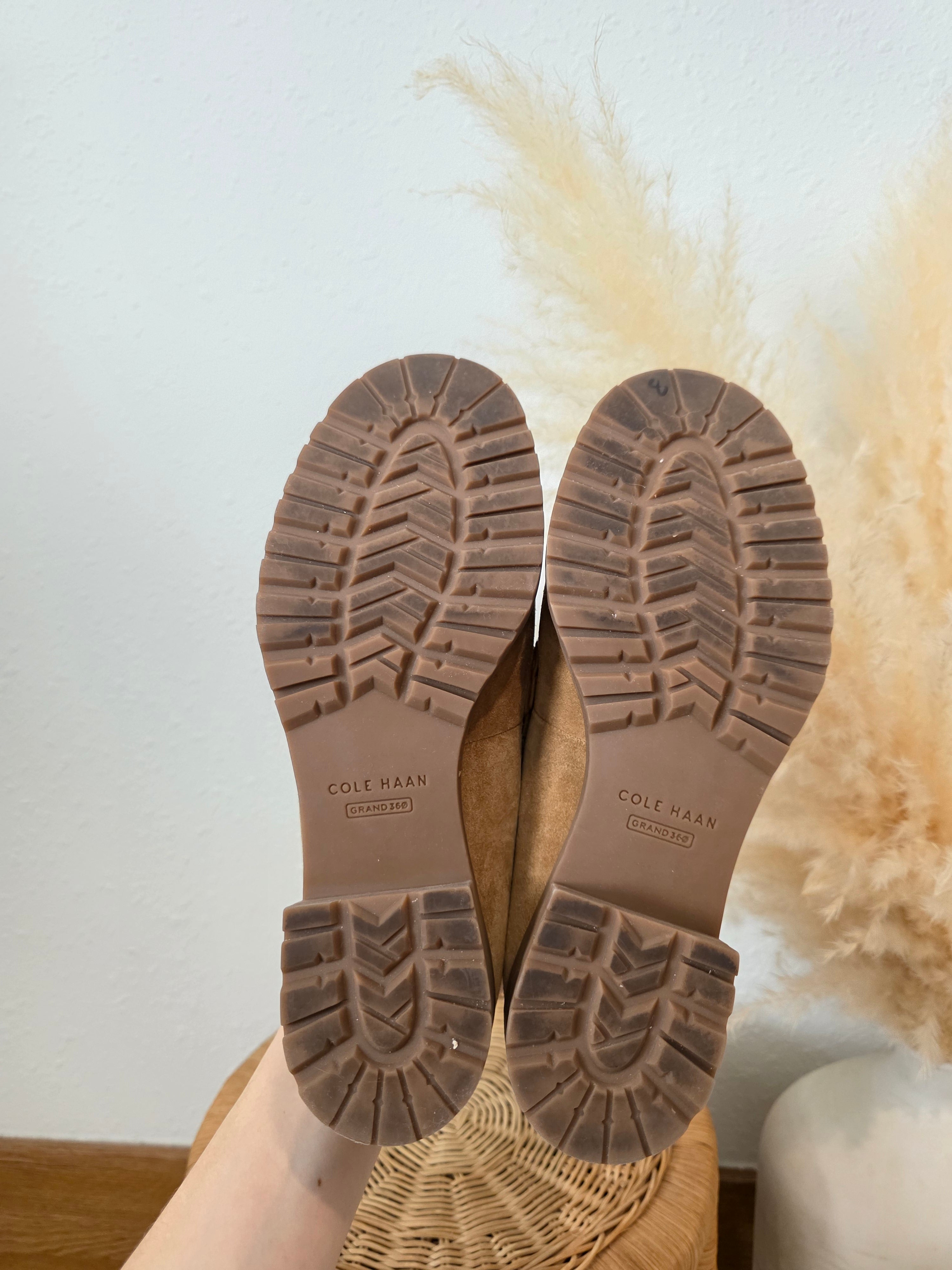 Cole Haan Leather Suede Loafers (7)