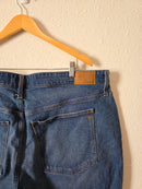 Madewell Curvy Perfect Vintage Straight Jean (22W)