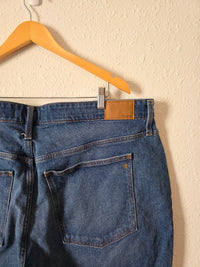 Madewell Curvy Perfect Vintage Straight Jean (22W)