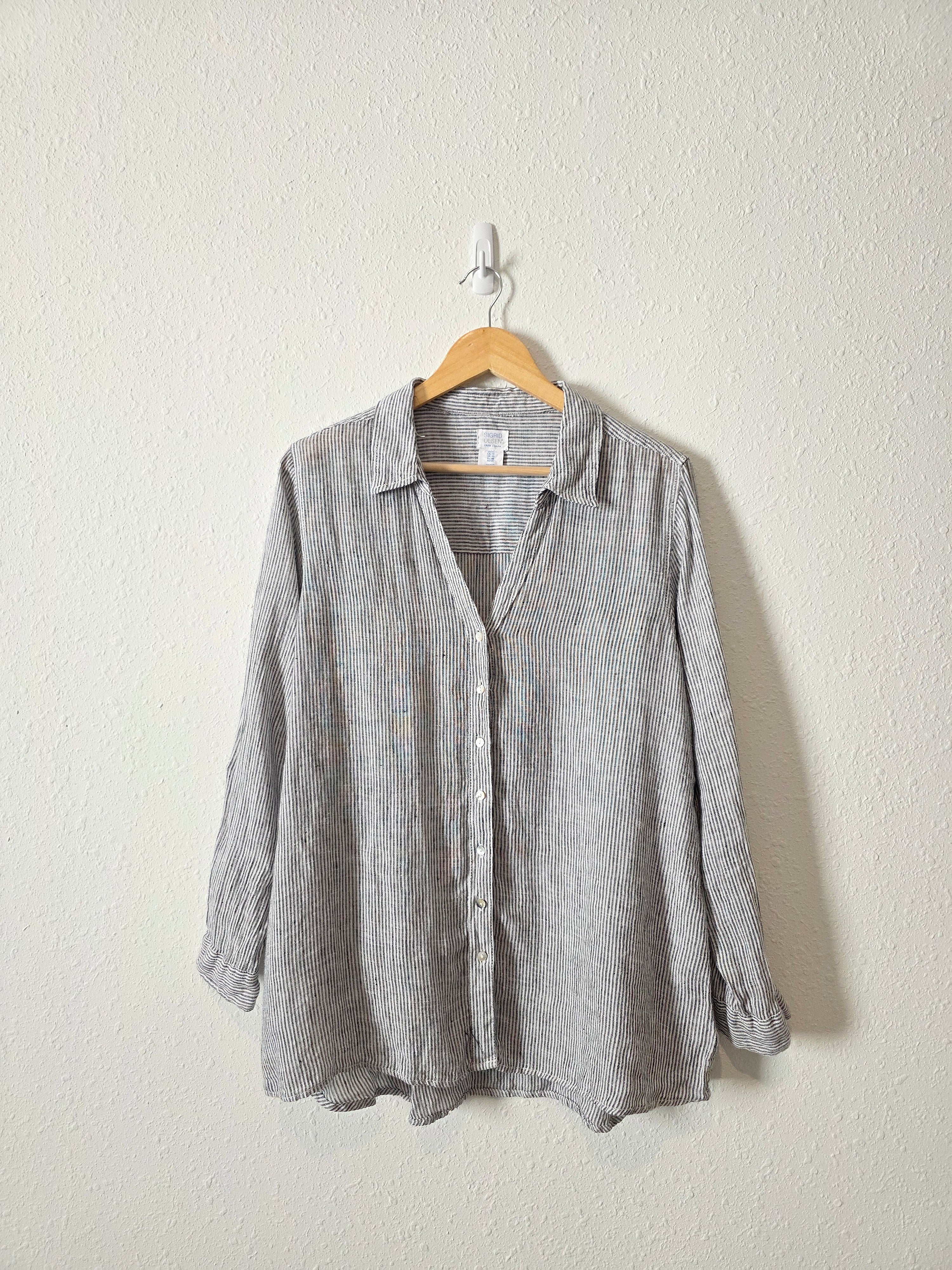 Striped Linen Button Up Shirt (1X)