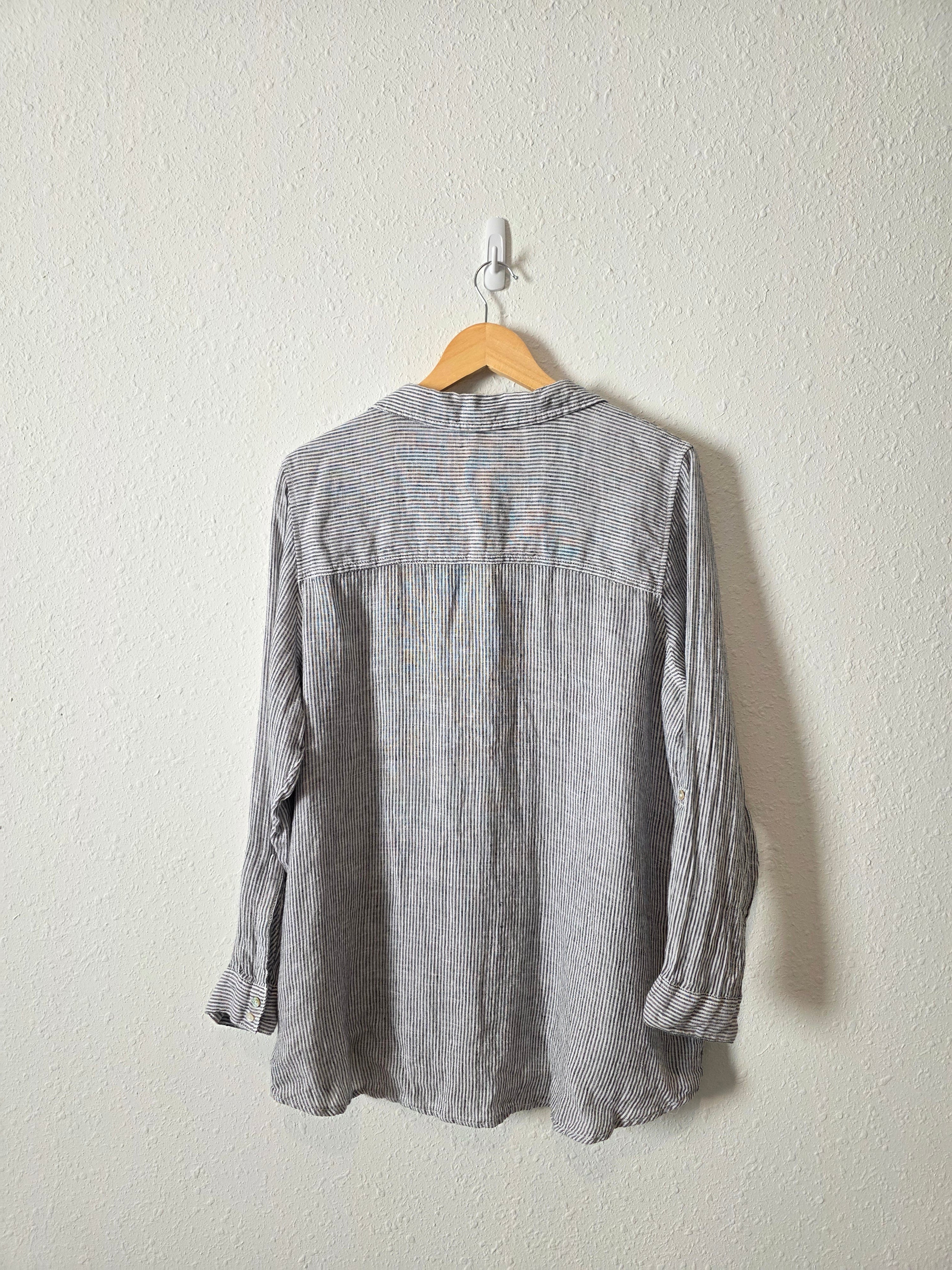 Striped Linen Button Up Shirt (1X)