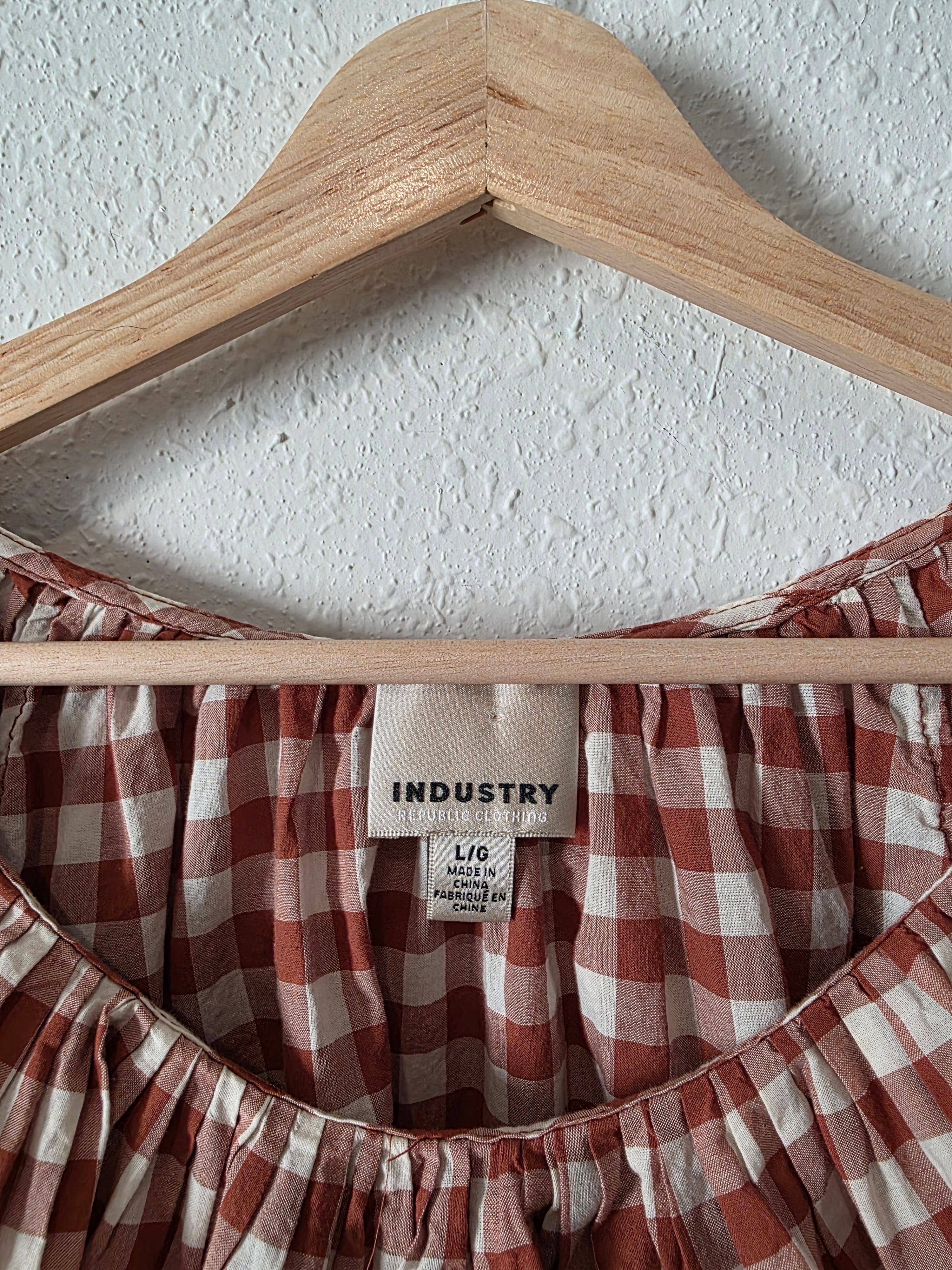 Gingham Puff Sleeve Top (L)