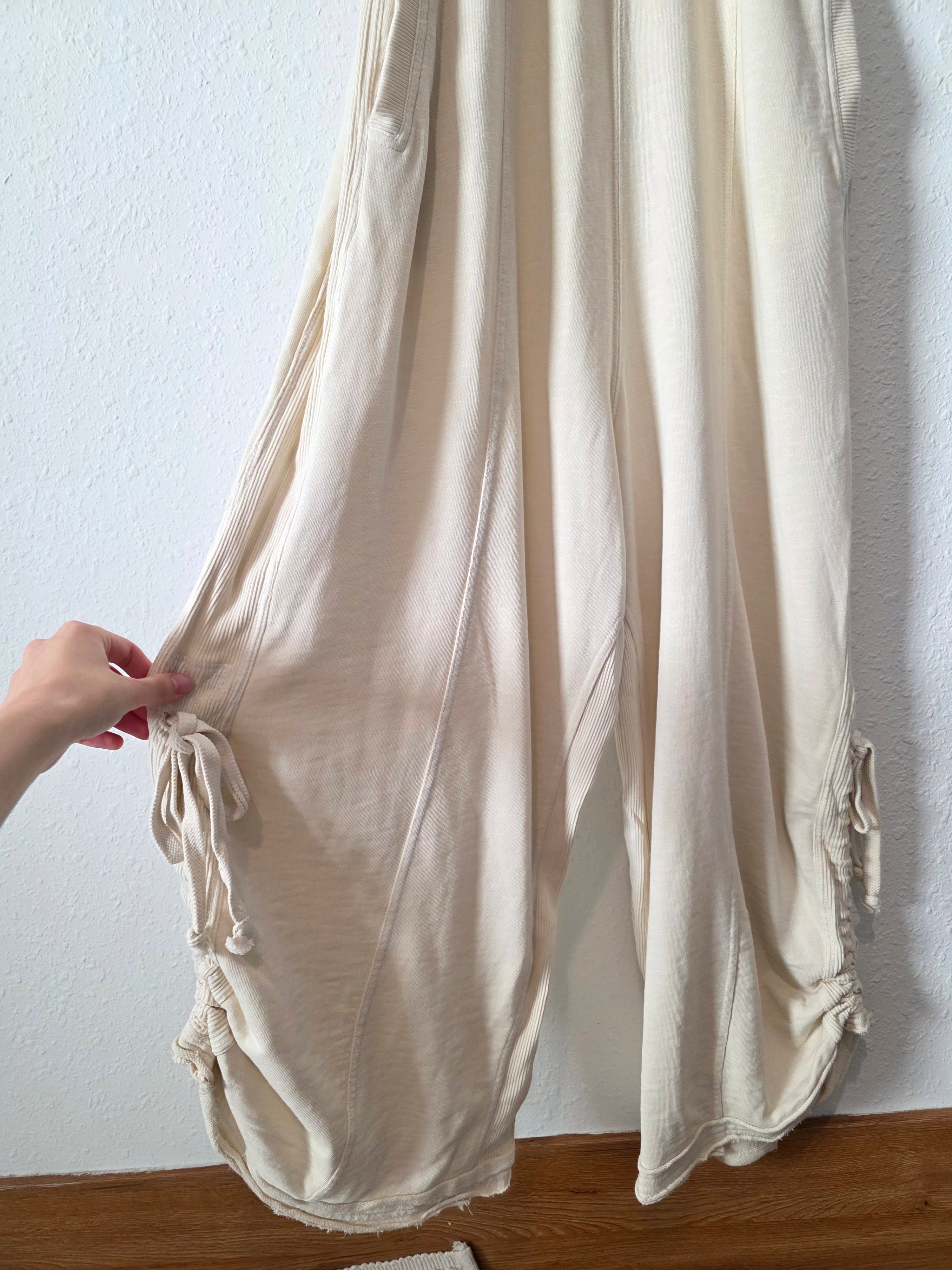 Daily Practice Wide Leg Jumpsuit (M)