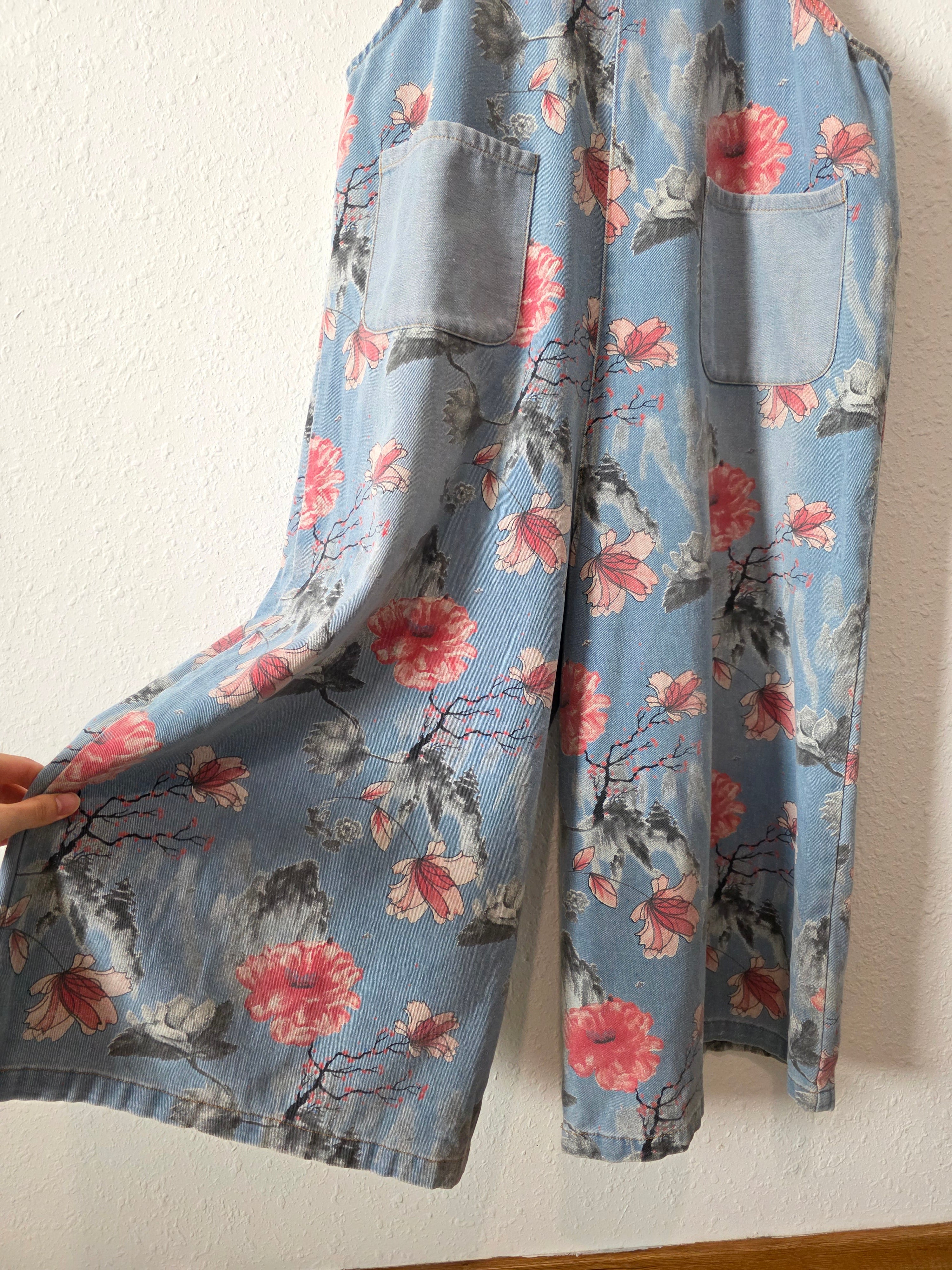 Wide Leg Floral Denim Overalls (M)