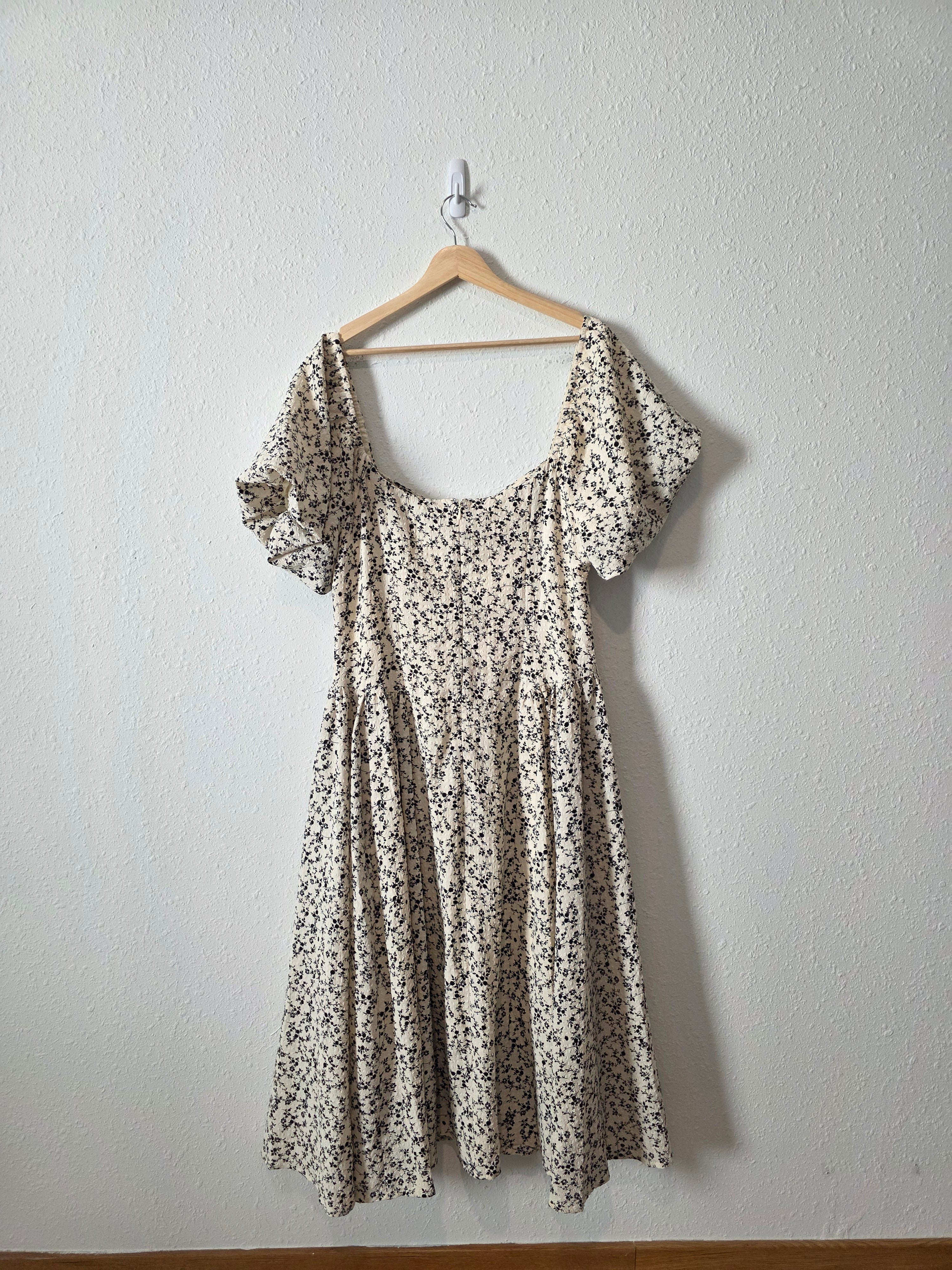 Lulus Dainty Floral Midi Dress (XL)