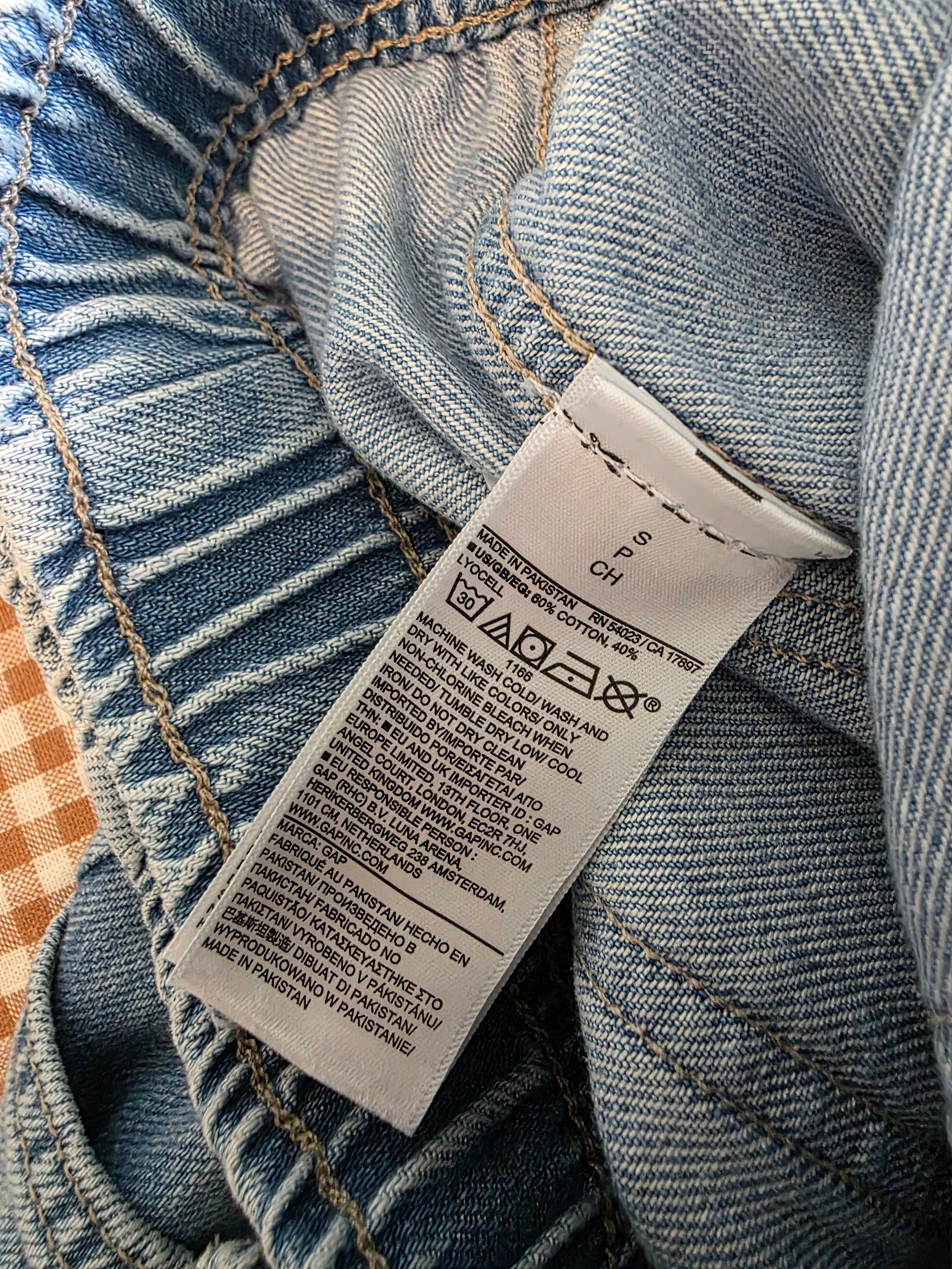 Gap Pull On Barrel Jeans (S)