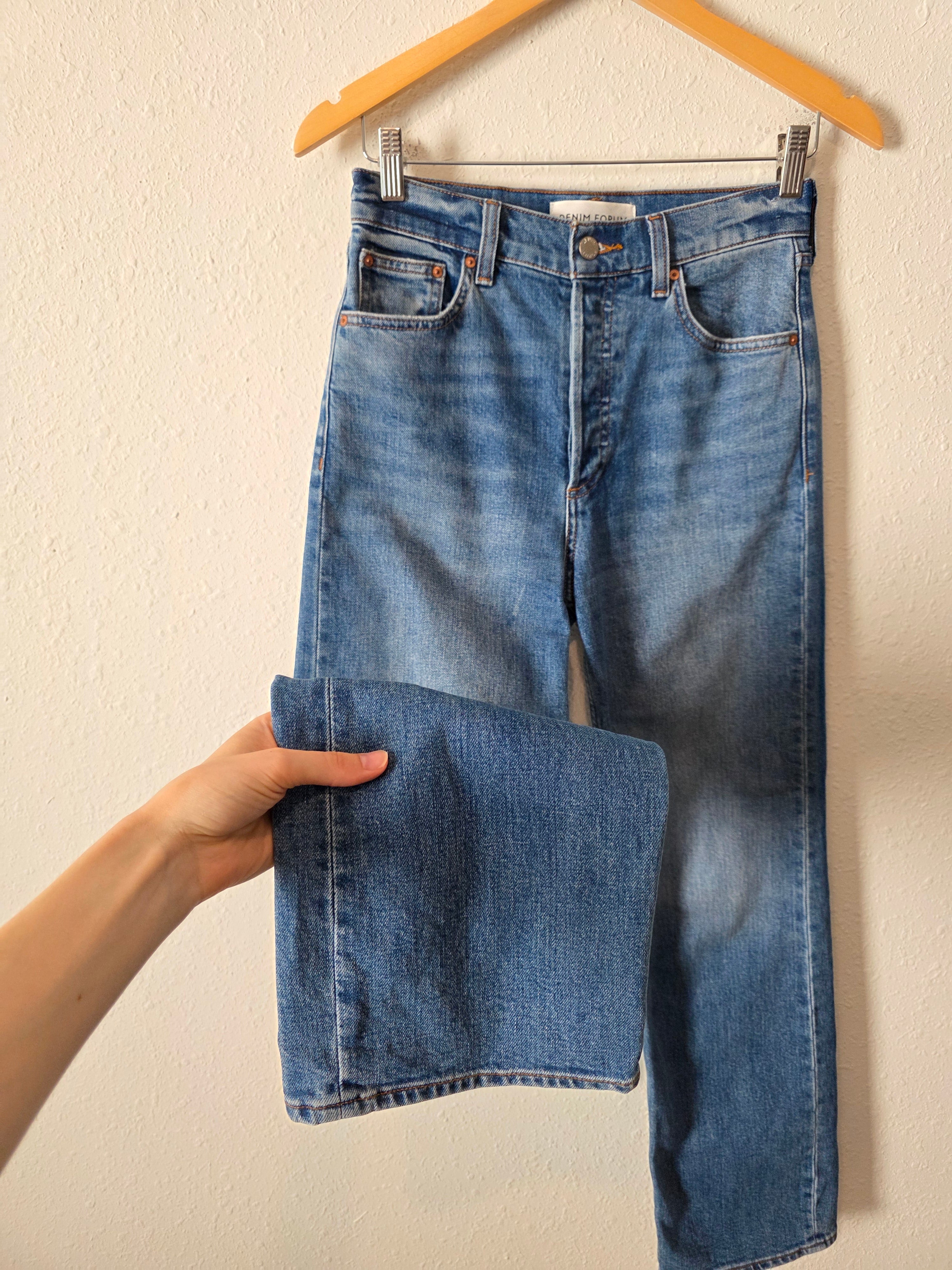 Denim Forum Arlo Straight Jeans (26)
