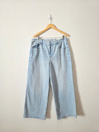 NEW Light Wash Baggy Straight Jeans (18s)