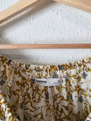 Mustard Floral Puff Sleeve Top (2X)