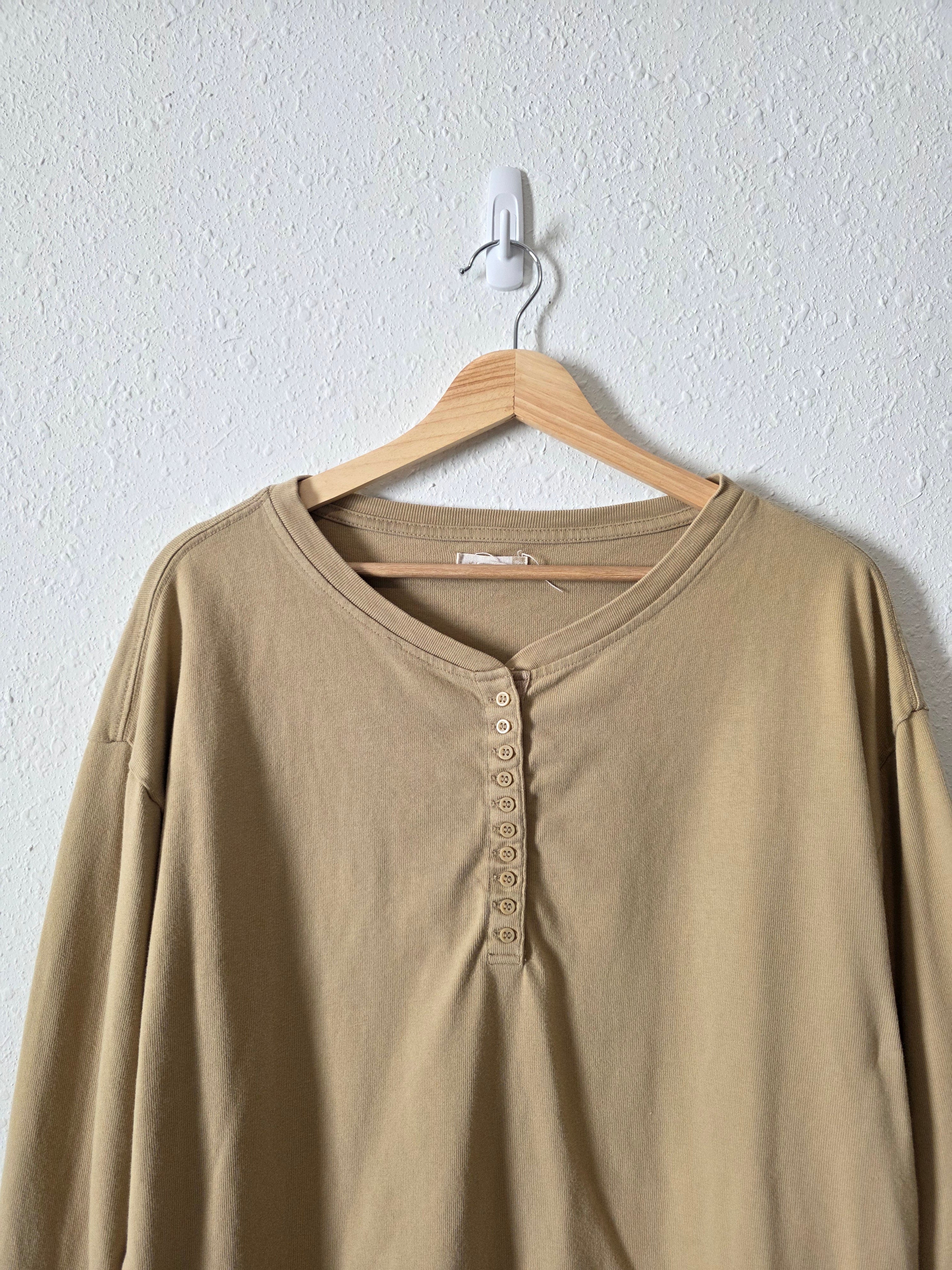 Gap Cotton Henley Tee (L)