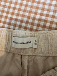 Abercrombie Oat Linen Blend Shorts (S)