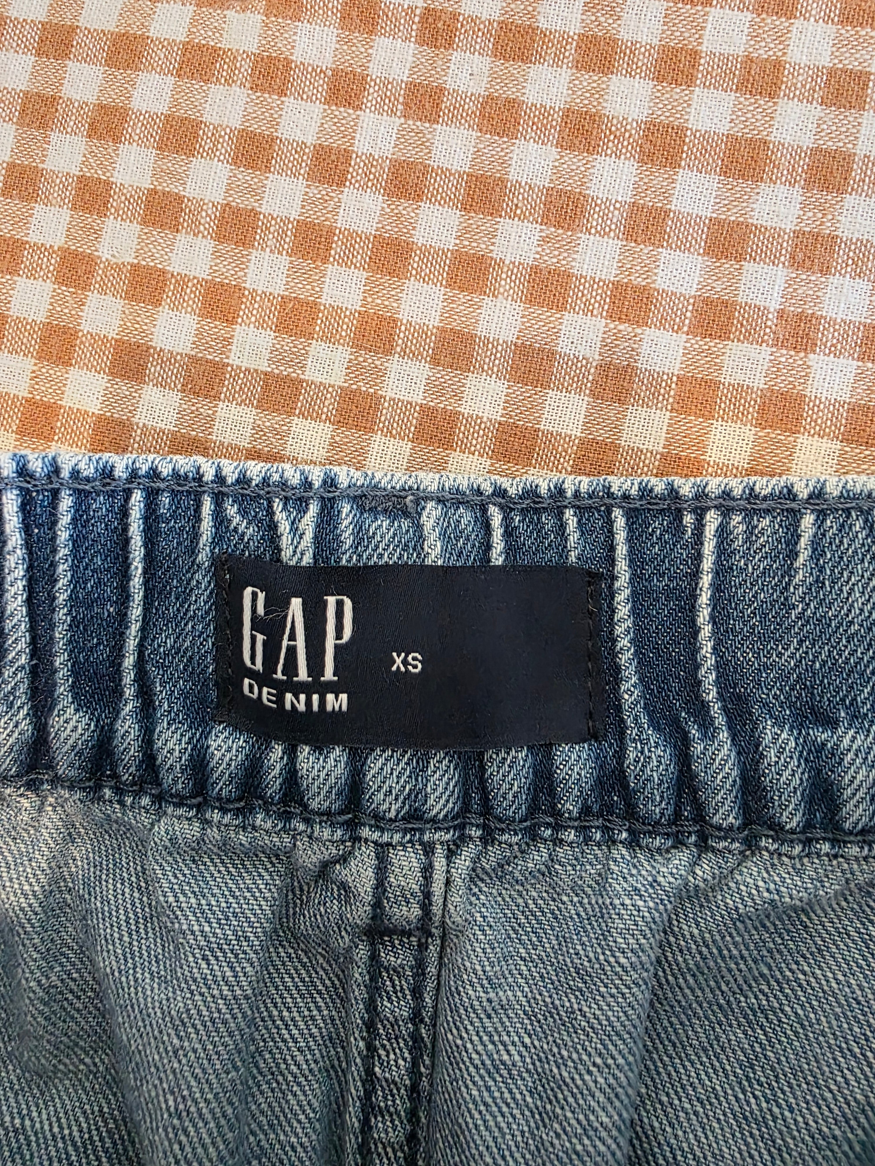 Gap Relaxed Denim Shorts (XS)