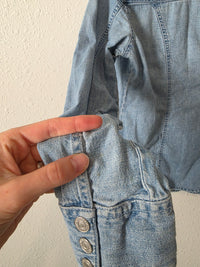 Vintage Levi's Denim Button Up (XS/S)