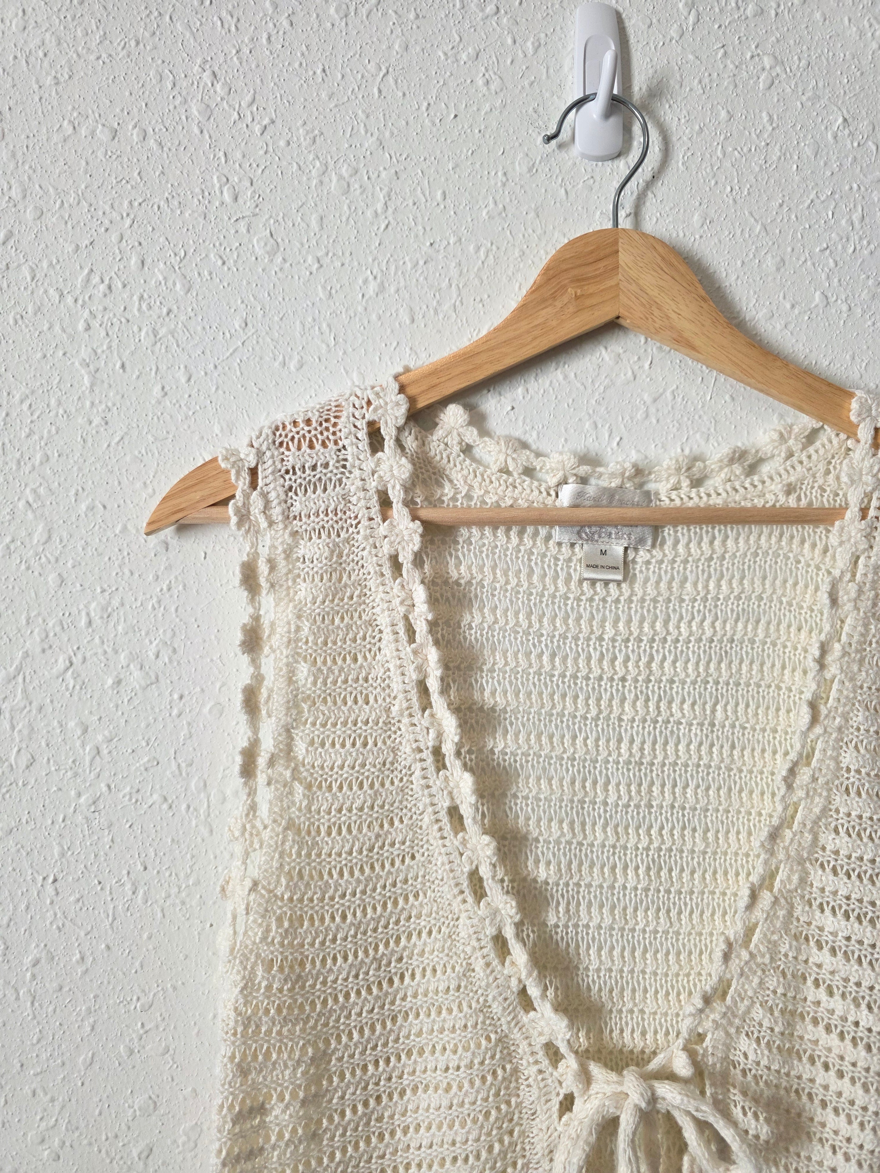 Vintage Crochet Tie Front Top (M)
