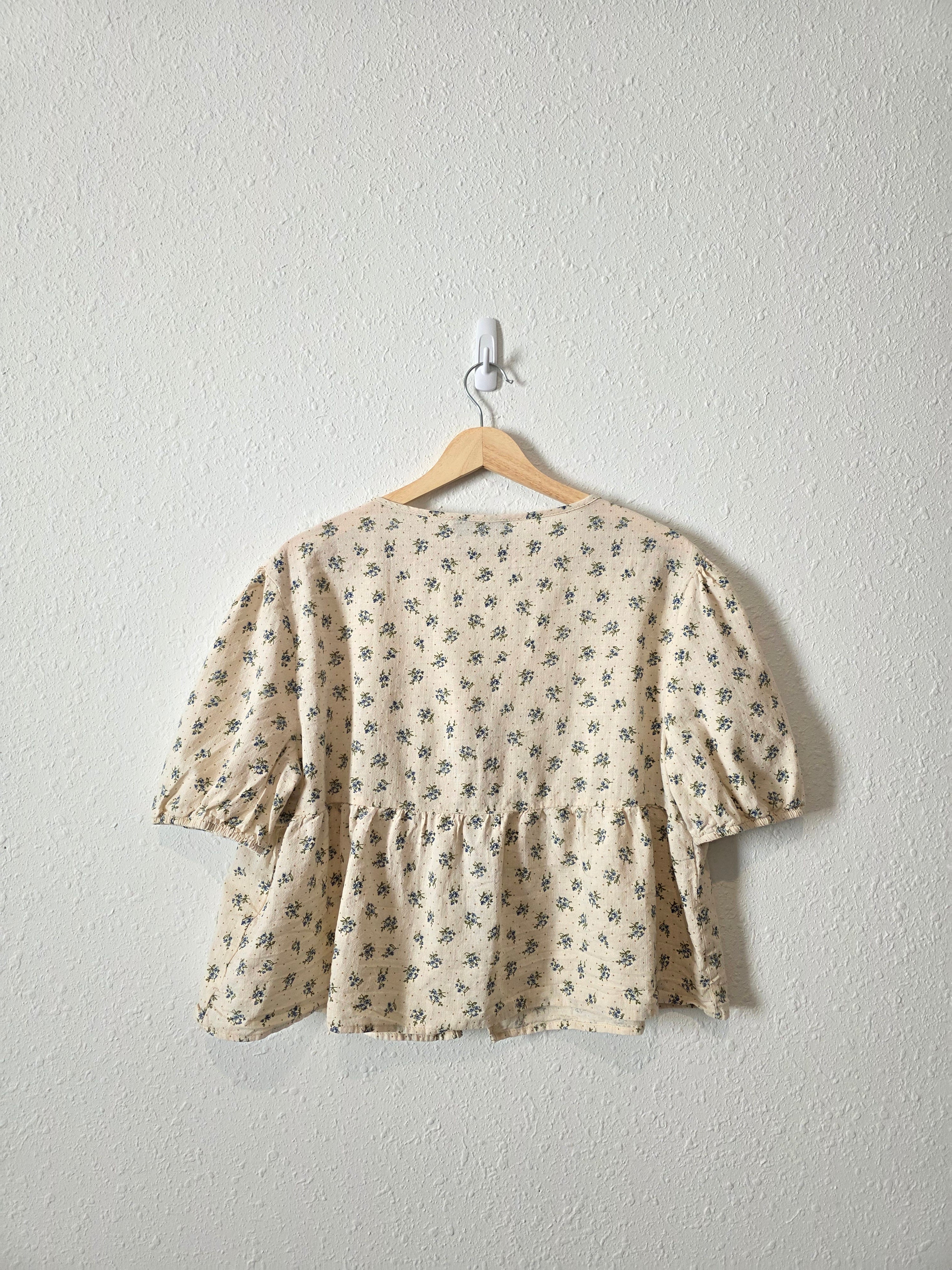 Dainty Floral Cotton Tie Front Top (XL)