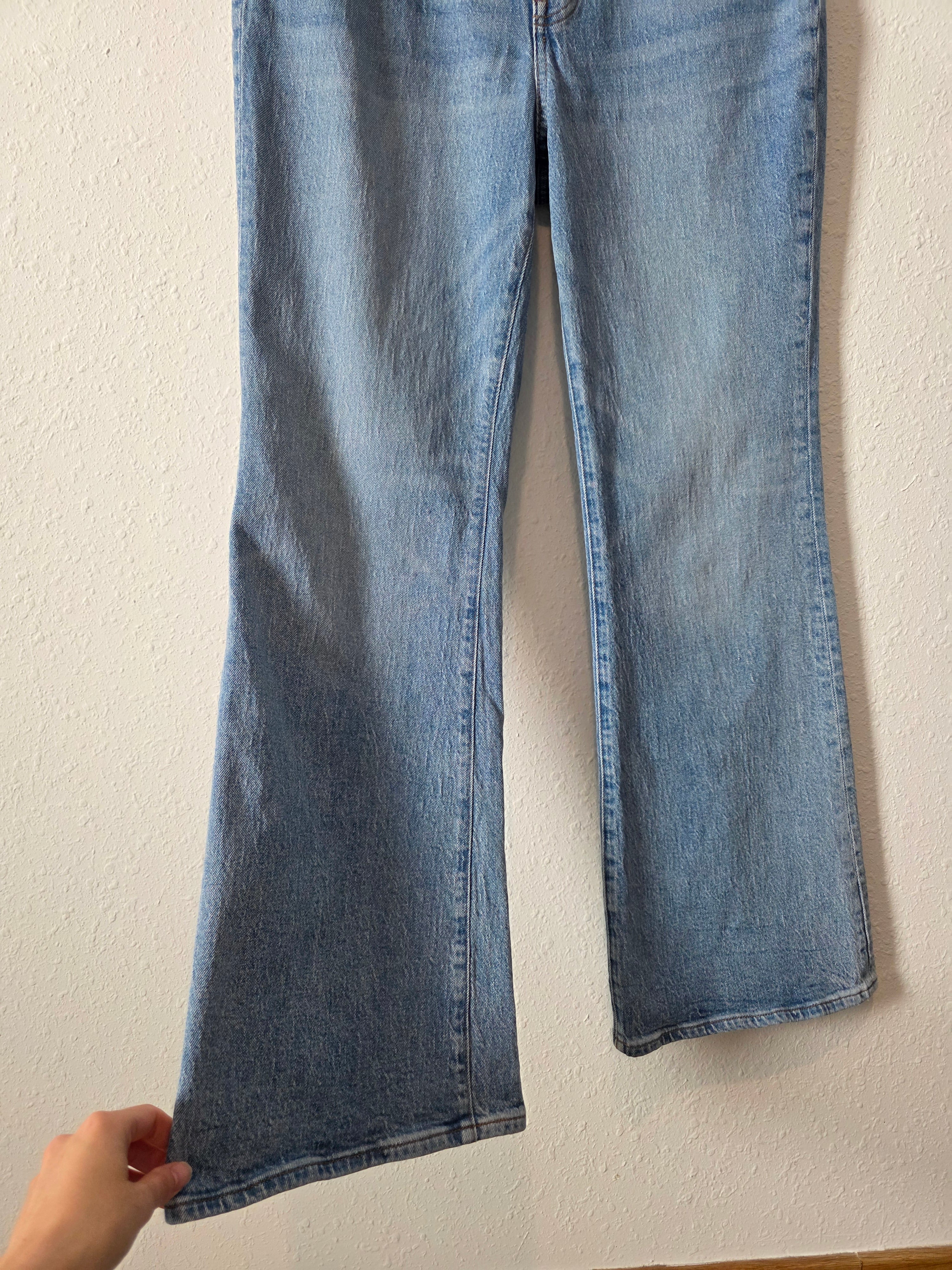 Madewell Perfect Vintage Flare Jeans (30)