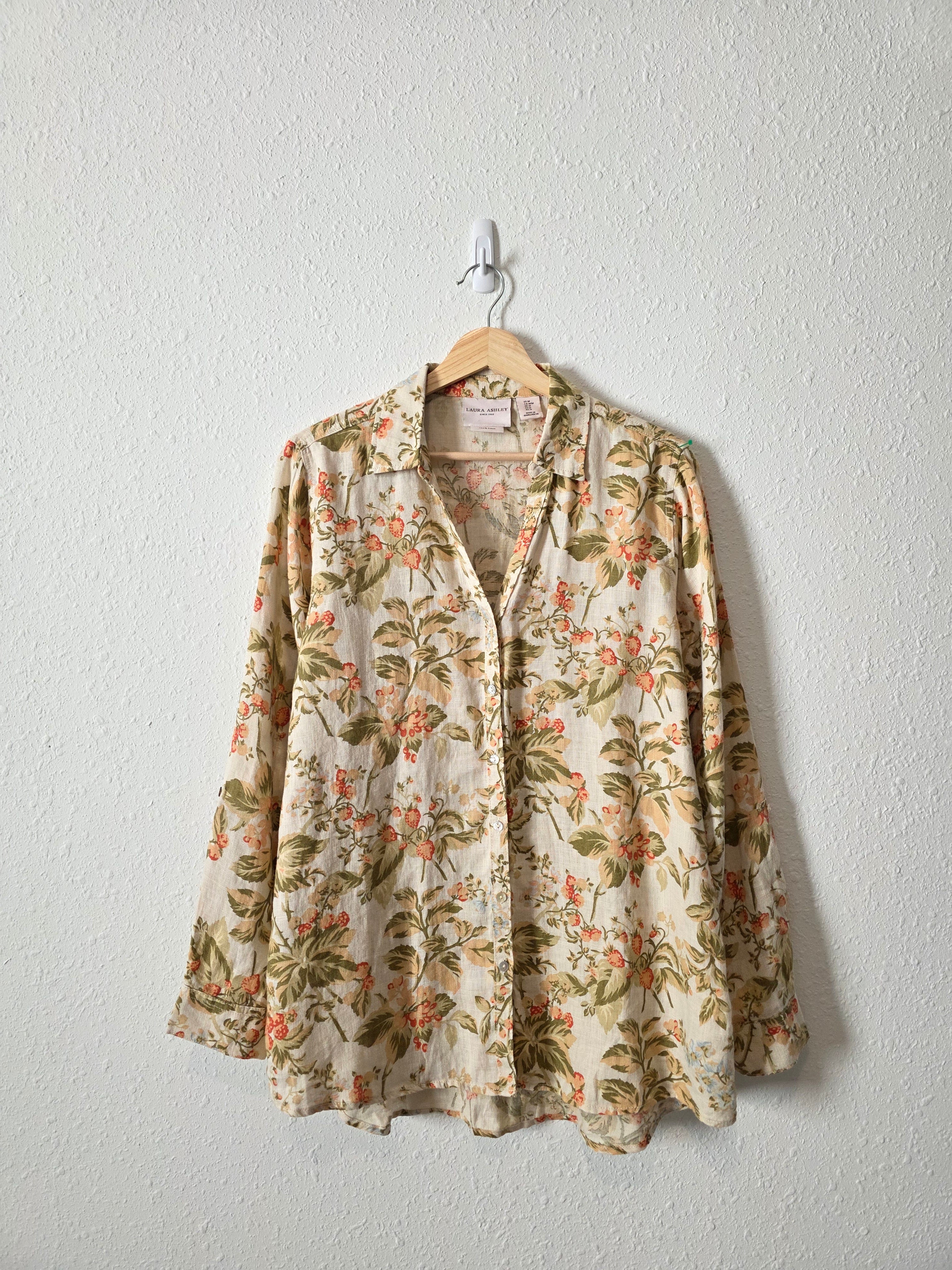 Strawberry Print Linen Button Up Shirt (M)