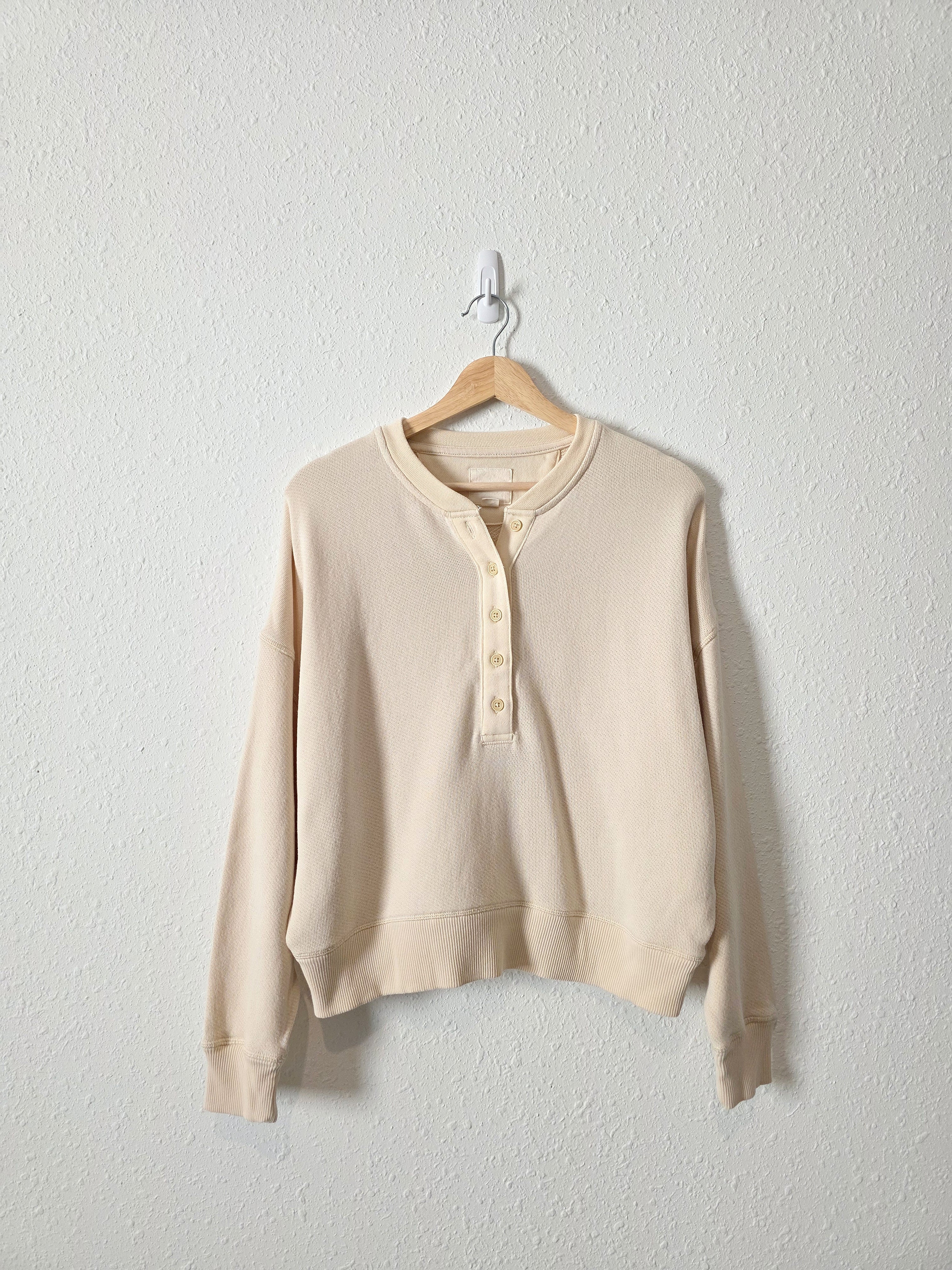 Cream Oversized Henley Sweatshirt (XS)