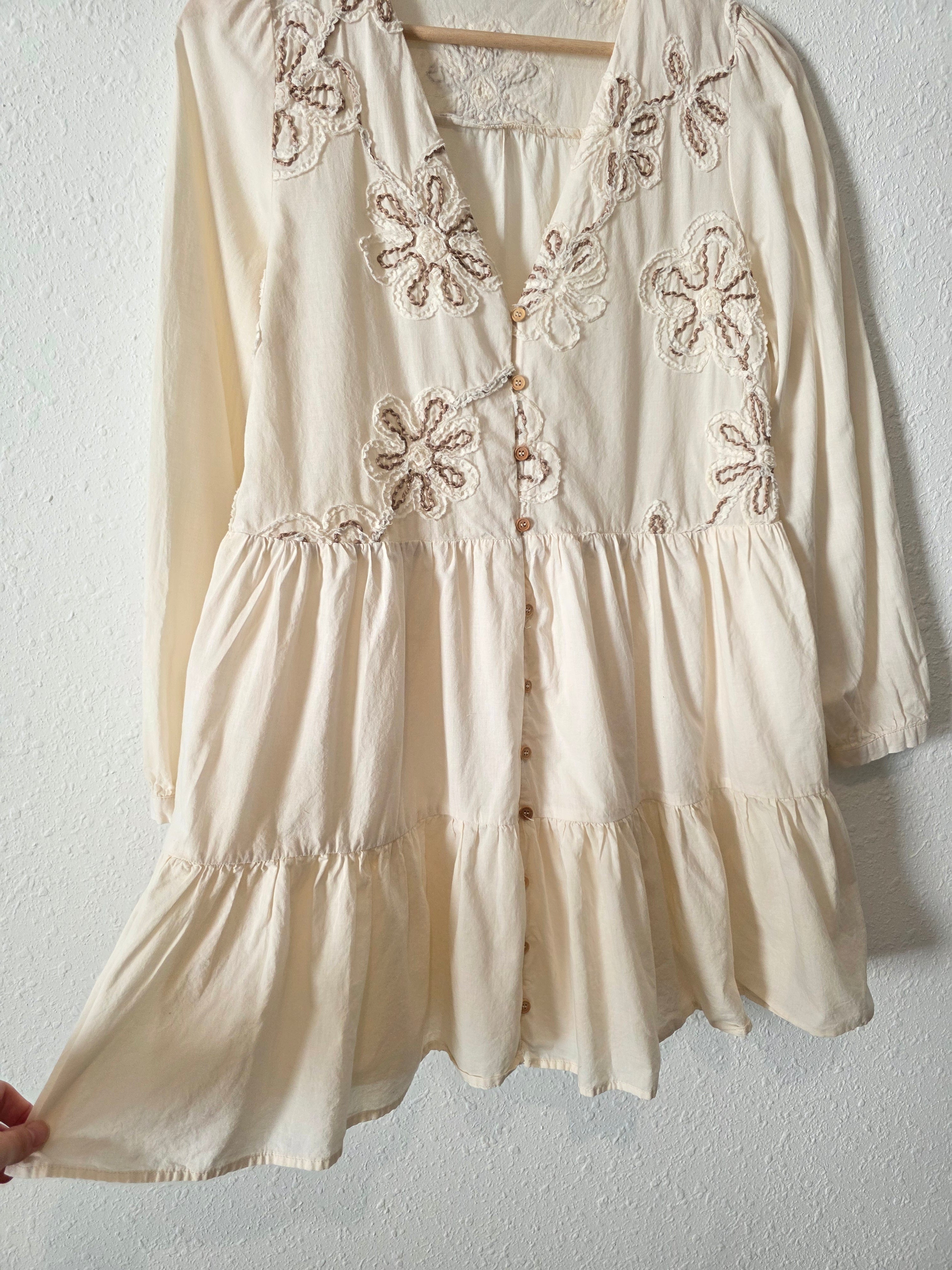 Zara Floral Embroidered Dress (XS)