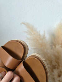 Sorel Brown Strappy Sandals (8.5)