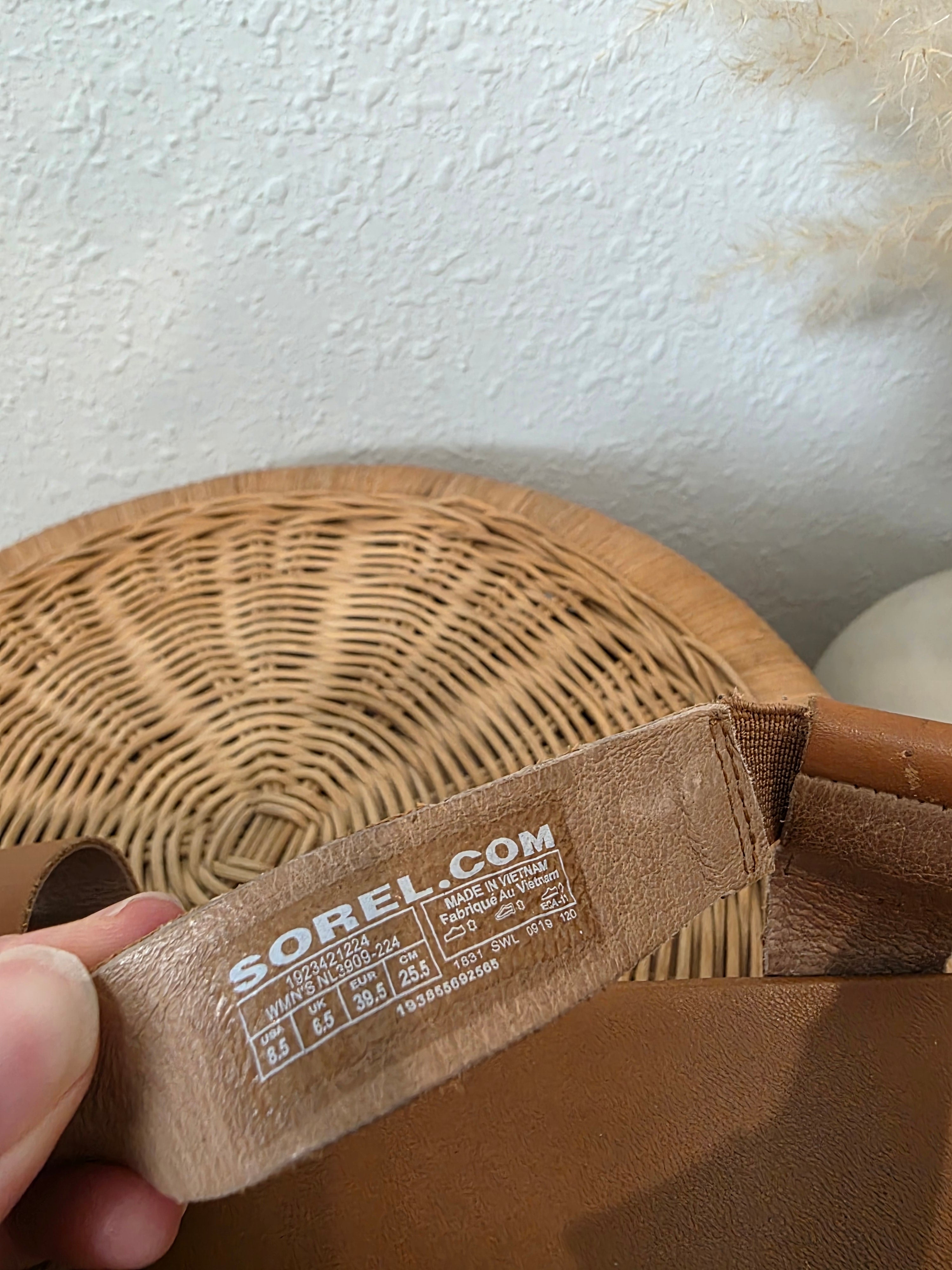 Sorel Brown Strappy Sandals (8.5)