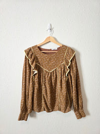In Loom Dainty Floral Top (M)