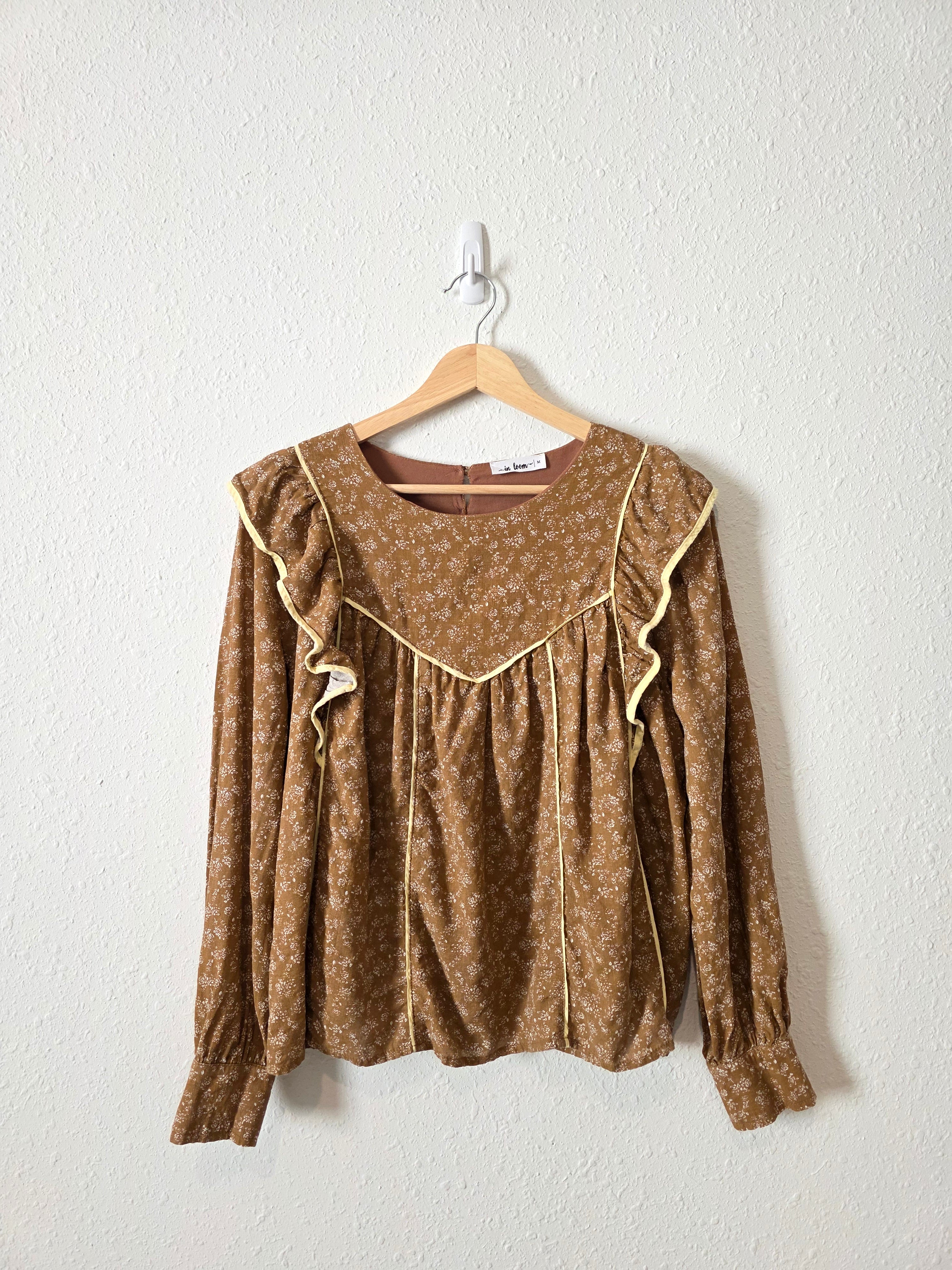 In Loom Dainty Floral Top (M)