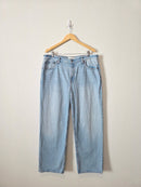 Abercrombie Light Wash Loose Jeans (33/16)