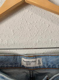 Abercrombie Light Wash Loose Jeans (33/16)