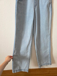 Light Wash Denim Overalls (4)